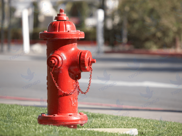 Công nghiệp Đóng gói & In ấn: Lắp ráp các khung, giá đỡ, và các bộ phận máy móc trong khu vực sản xuất có môi trường ẩm ướt hoặc hóa chất in ấn. M10 đảm bảo độ bền, Inox 304 chống ăn mòn.