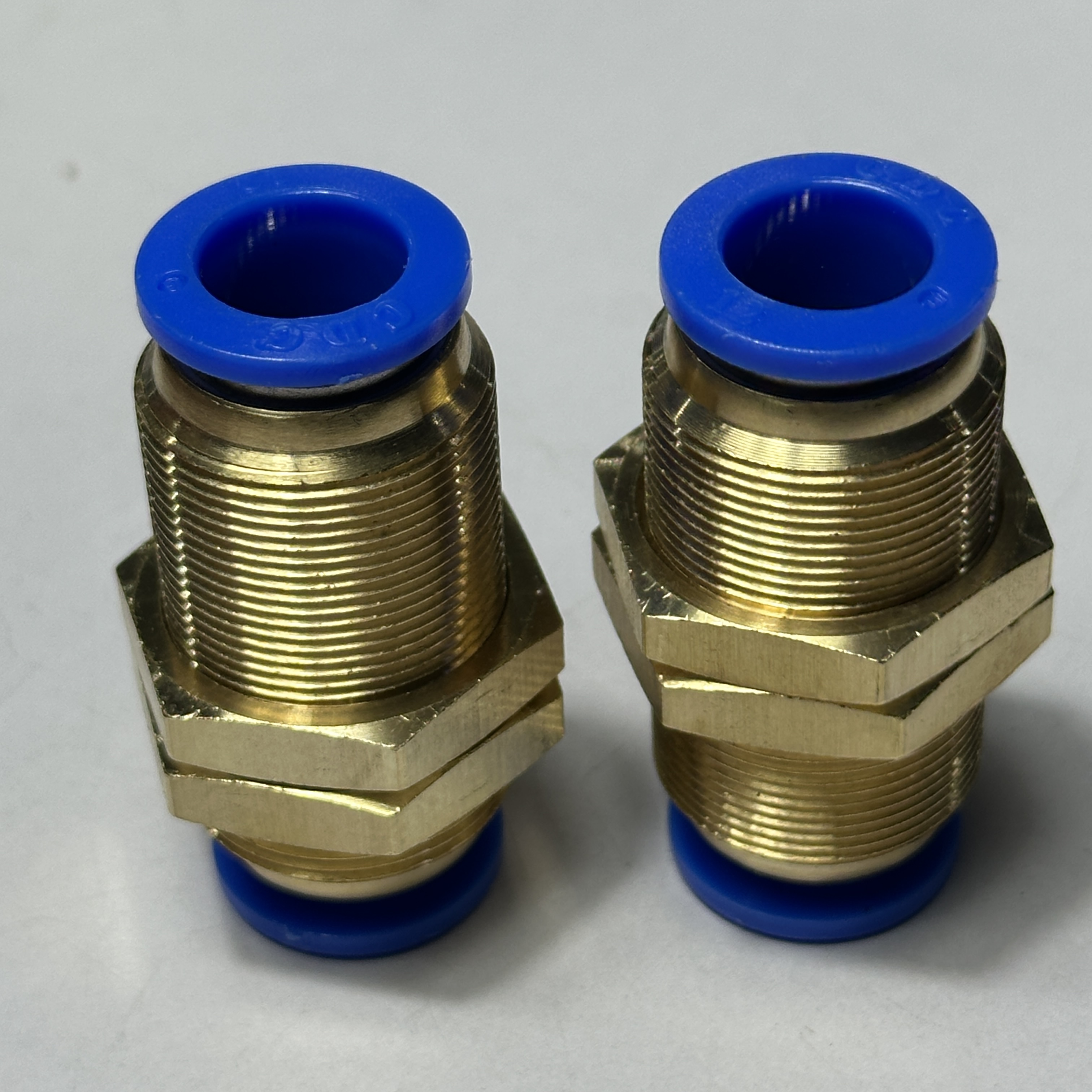 Hình ảnh Đầu Nối Nhanh Khí Nén Xuyên Vách CDC PMM 12