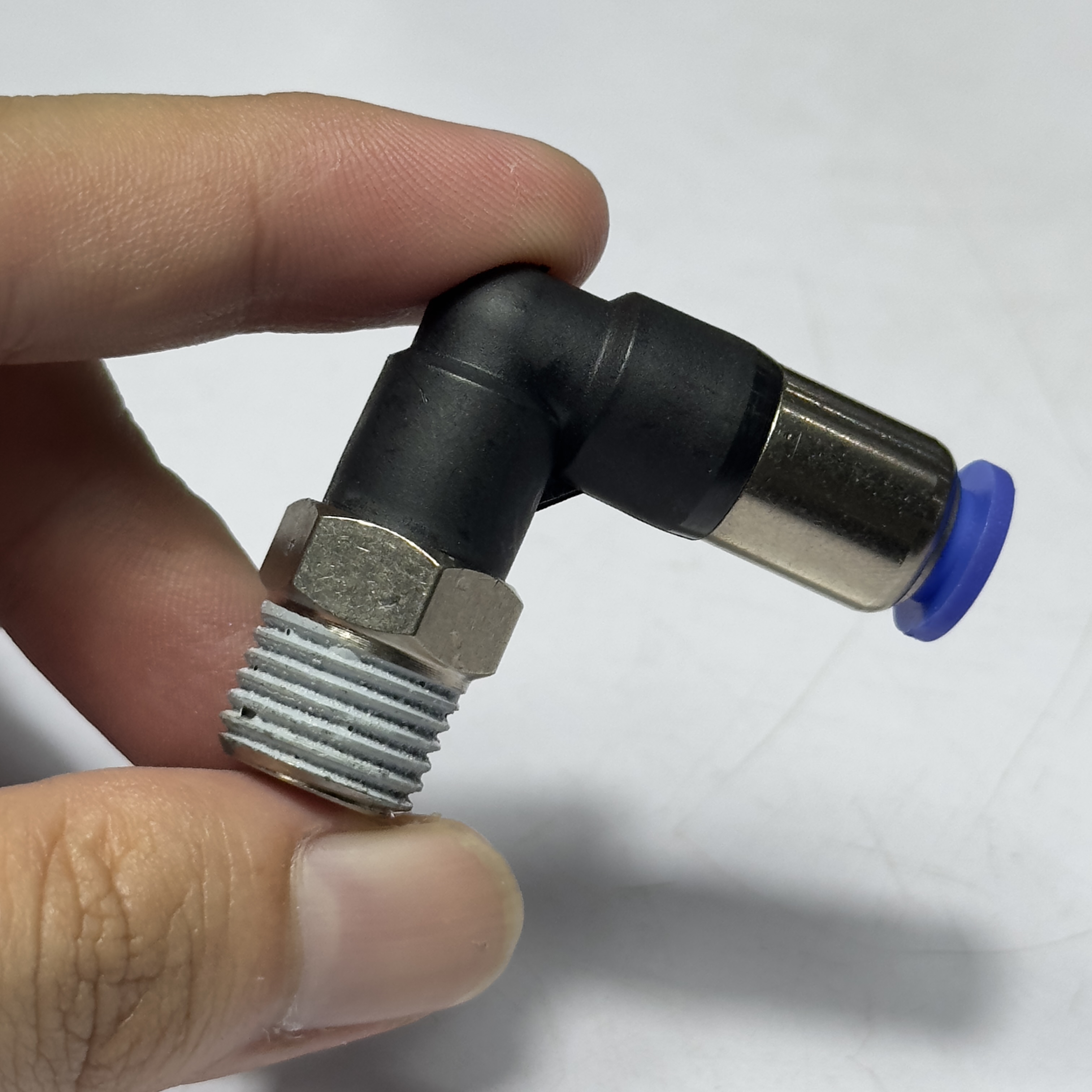 Hình ảnh Đầu Nối Nhanh Khí Nén Tự Ngắt Phi 6 mm Ren Ngoài R1/4" CDC SPL 0602