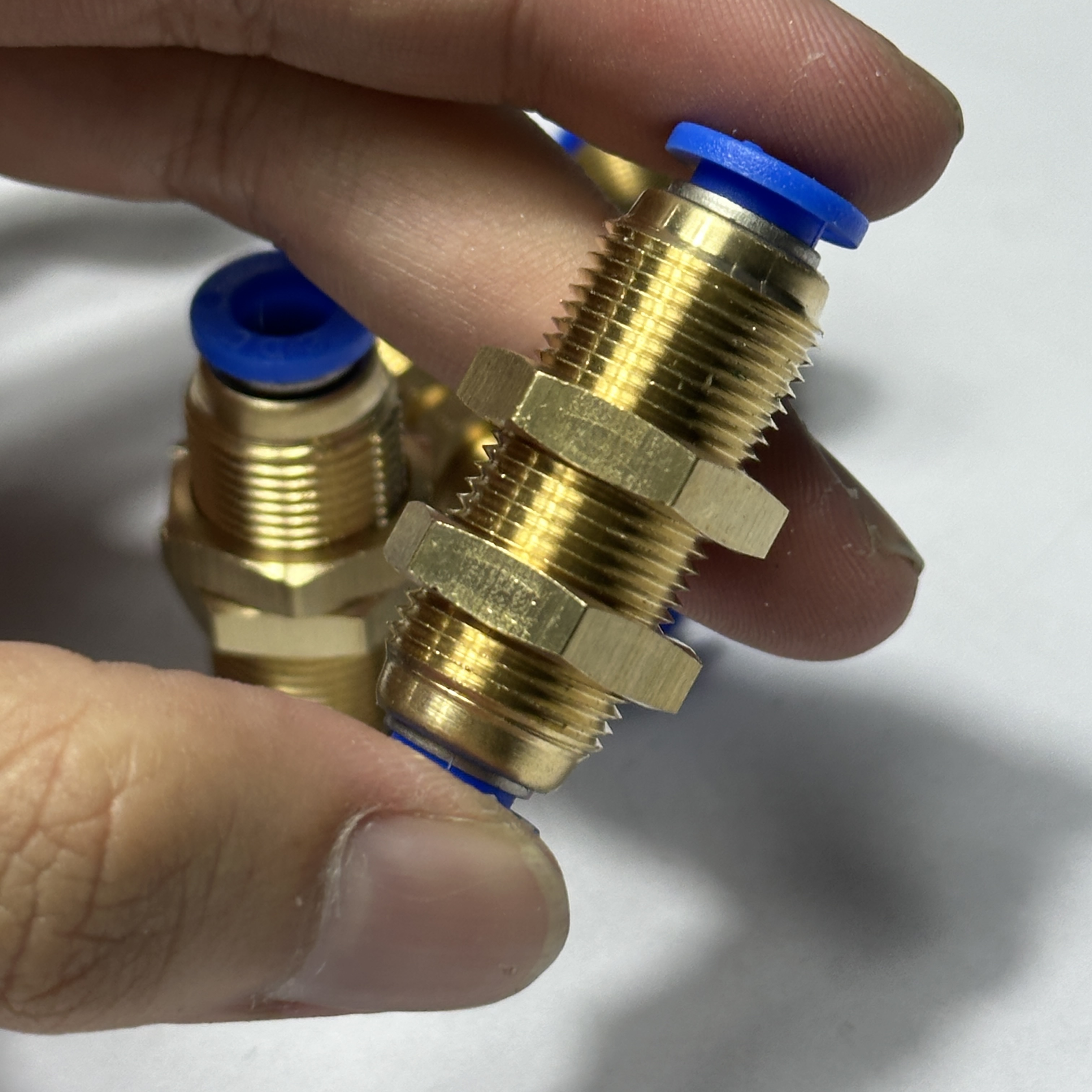 Hình ảnh Đầu Nối Nhanh Khí Nén Xuyên Vách CDC PMM 06