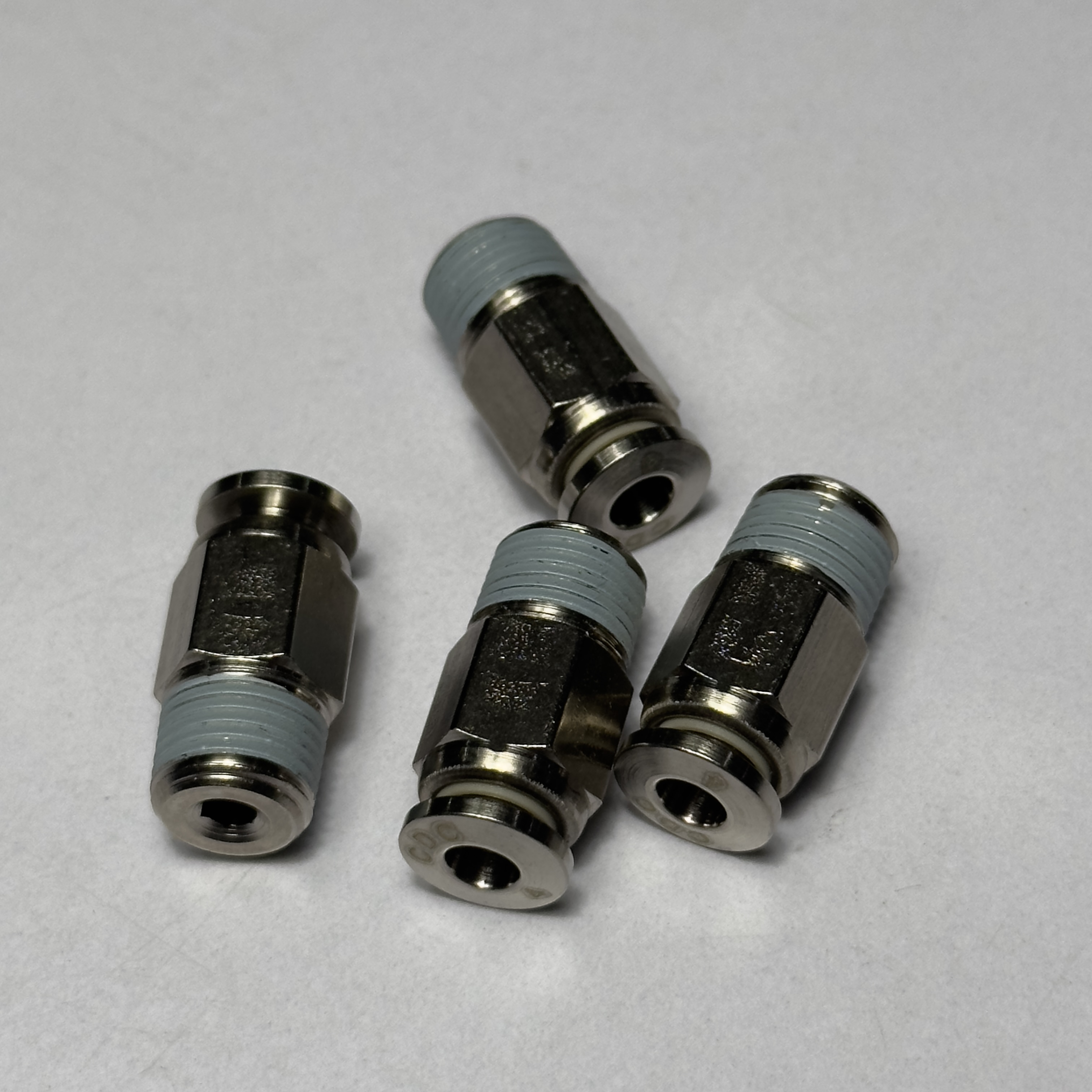 đầu nối nhanh khí nén đồng ren ngoài cdc phi 4 ren ngoài 1/8 inch CDC