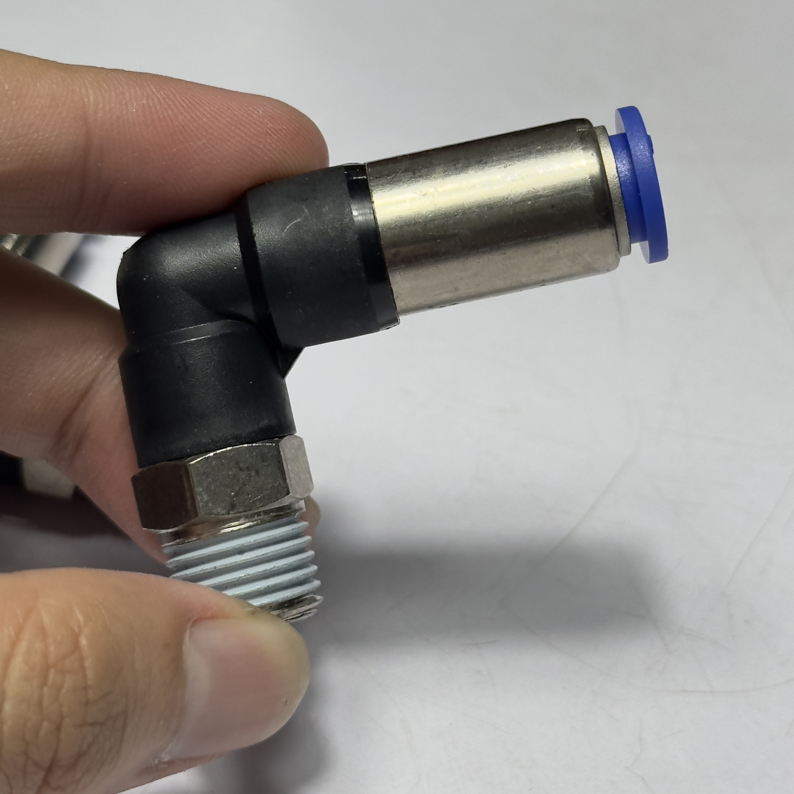 Hình ảnh Đầu Nối Nhanh Khí Nén Tự Ngắt Phi 8 mm Ren Ngoài R1/4" CDC SPL 0802