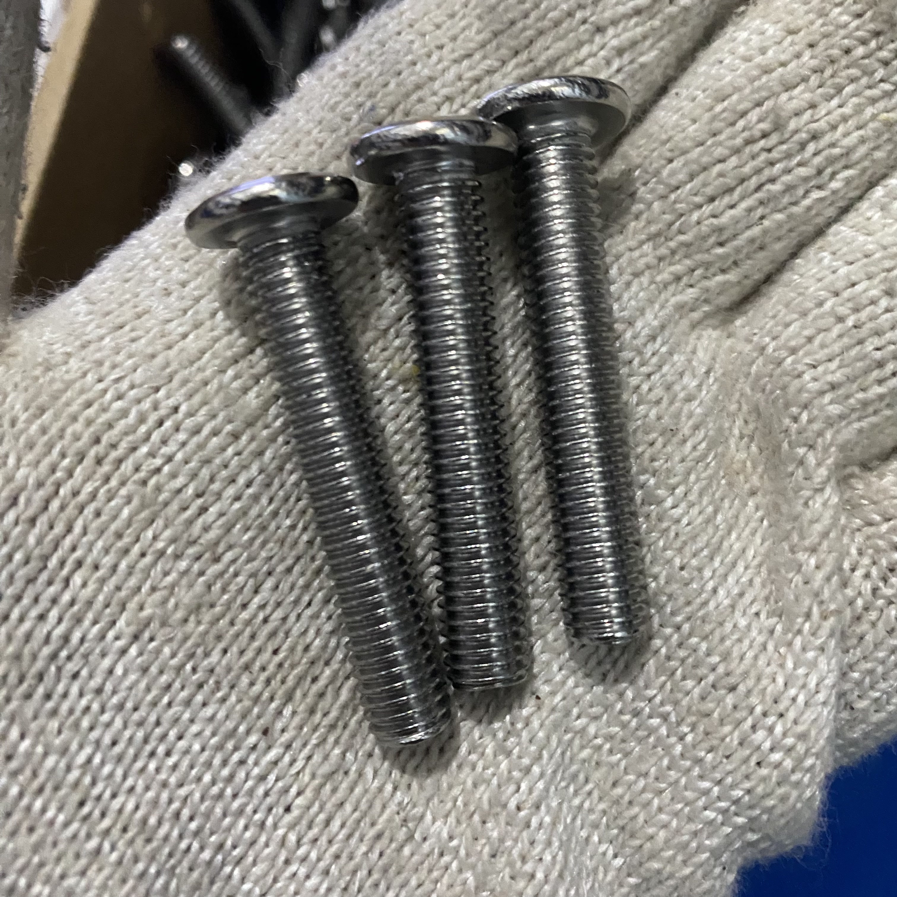 Lục Giác Chìm Đầu Dẹp Inox 304 M8x45 - Ảnh 6