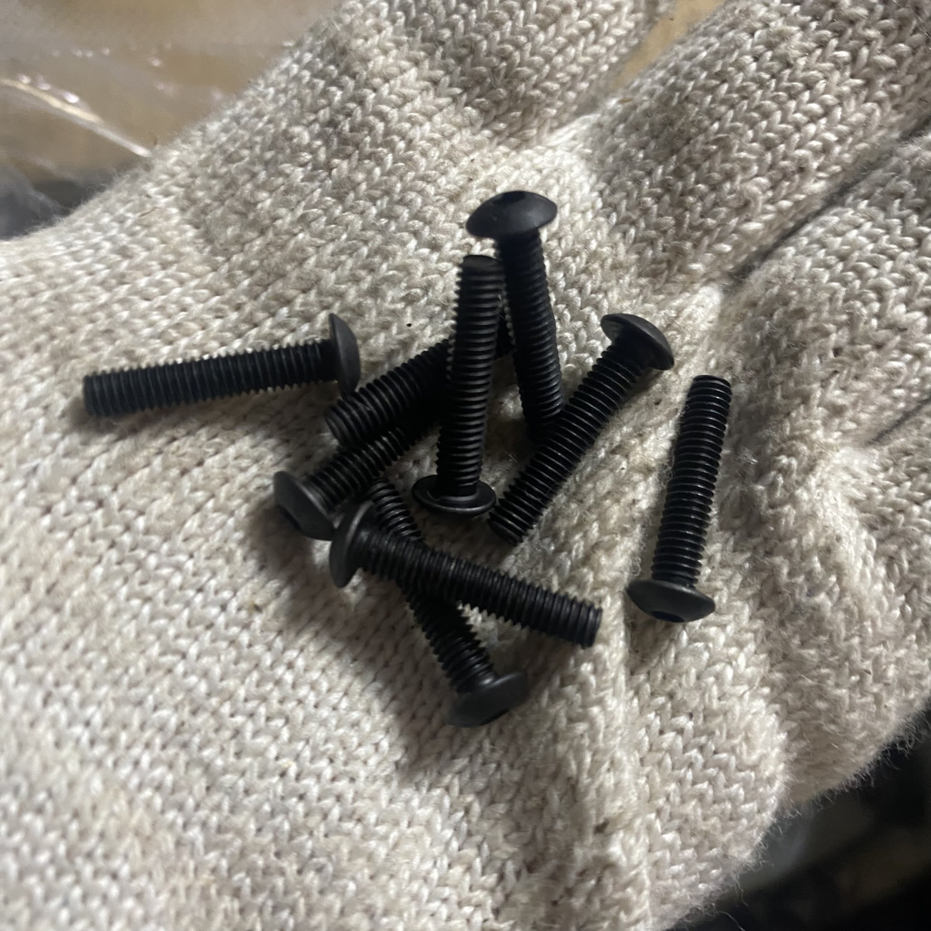 Lục Giác Chìm Mo Thép Đen 10.9 M12x50