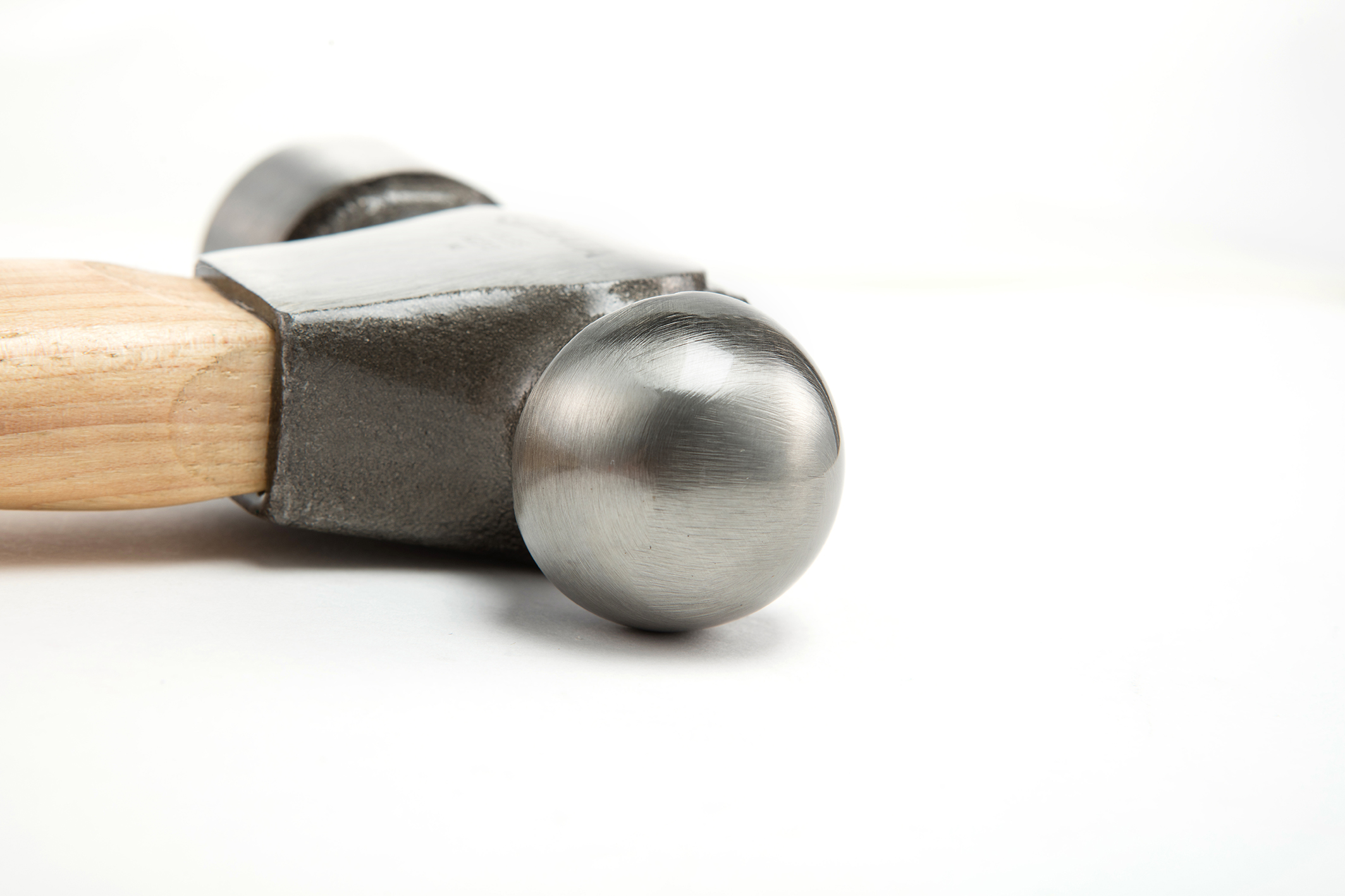 Búa Cán Gỗ Đầu Tròn 16Oz/454G SATA 92312 - Ảnh 3