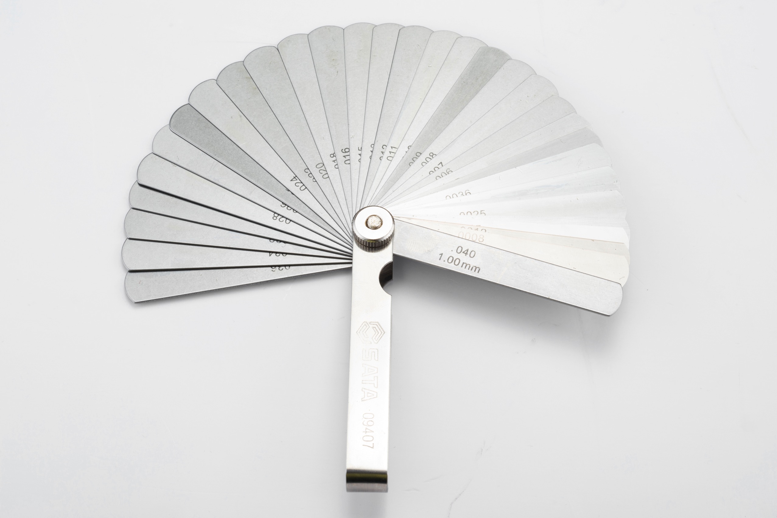 Alternative view of Bộ Thước Lá 32 Chi Tiết 0.02 - 1mm SATA 09407