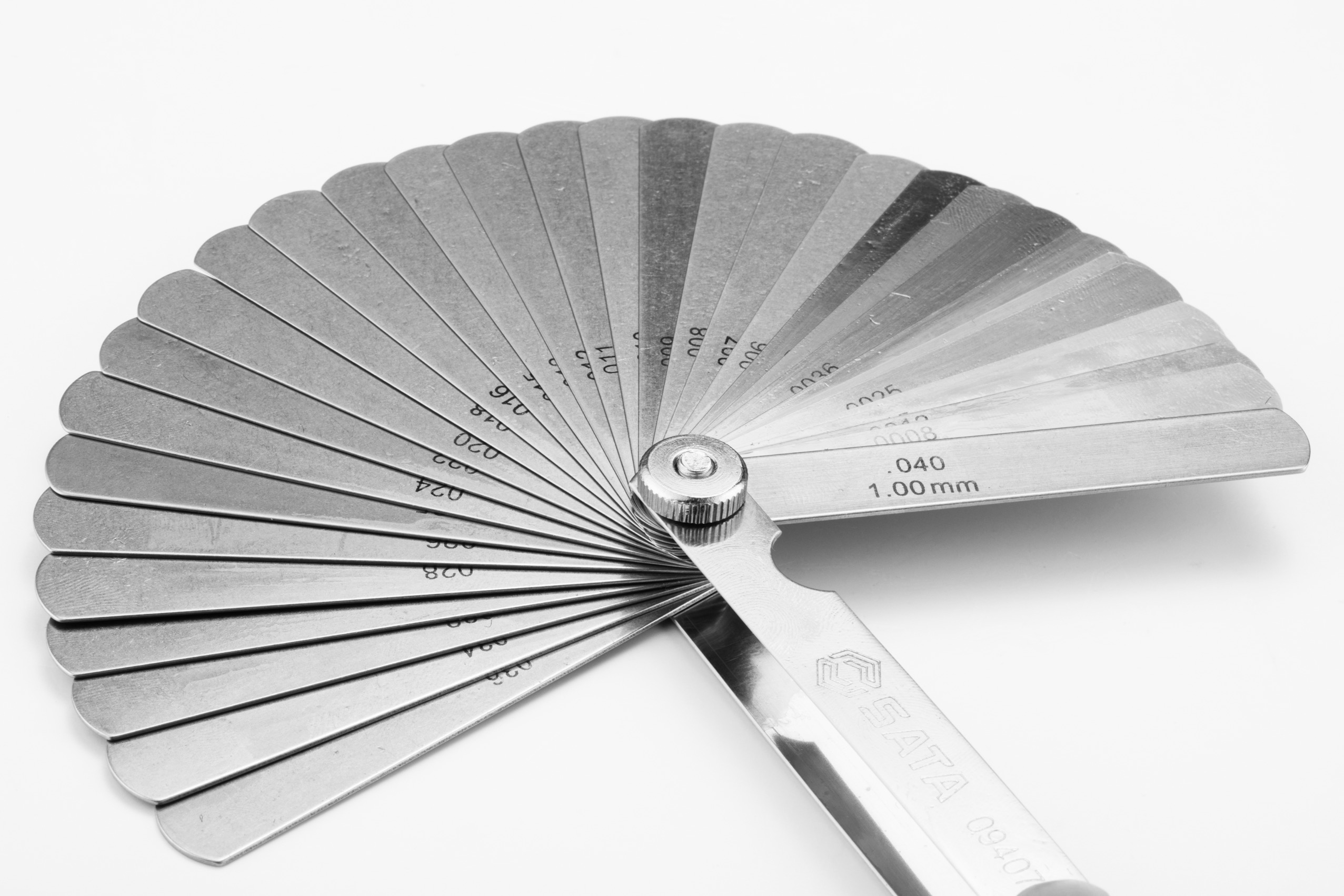 Bộ Thước Lá 32 Chi Tiết 0.02 - 1mm SATA 09407 - Ảnh 4
