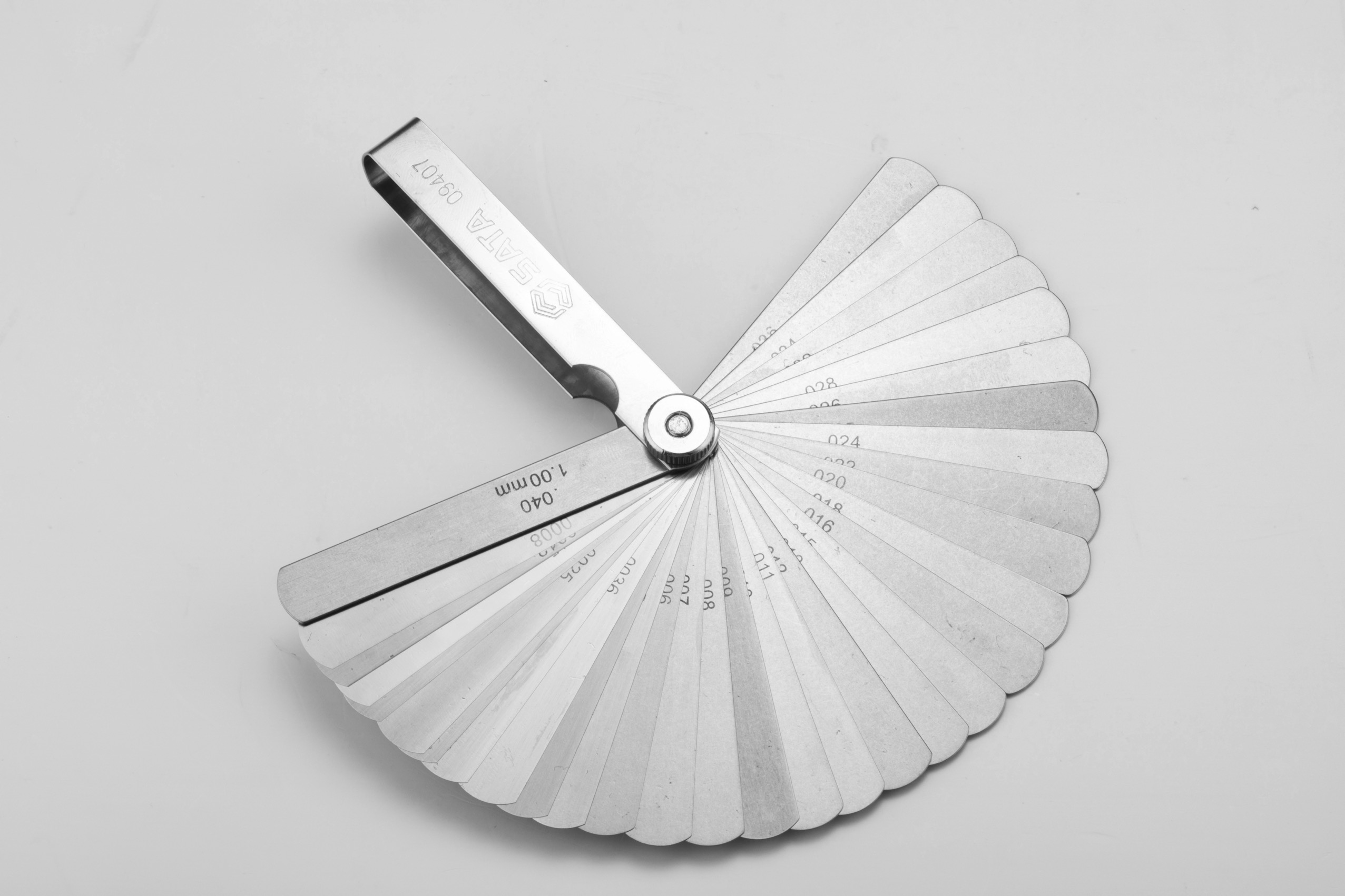 Bộ Thước Lá 32 Chi Tiết 0.02 - 1mm SATA 09407 - Ảnh 7