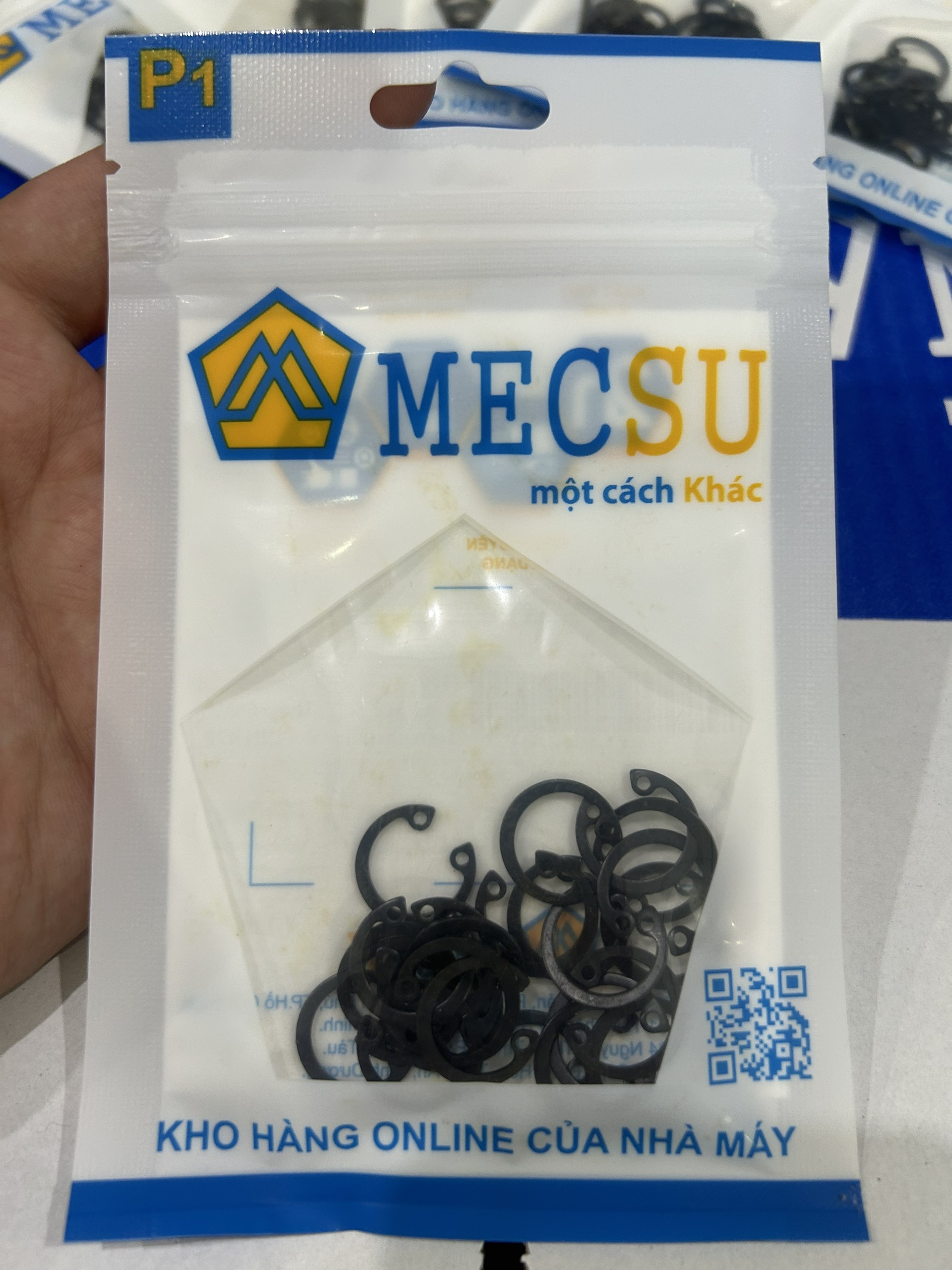 Phe Gài Lỗ Thép 65Mn DIN472 D32x1.2 (10Cái/Bịch)