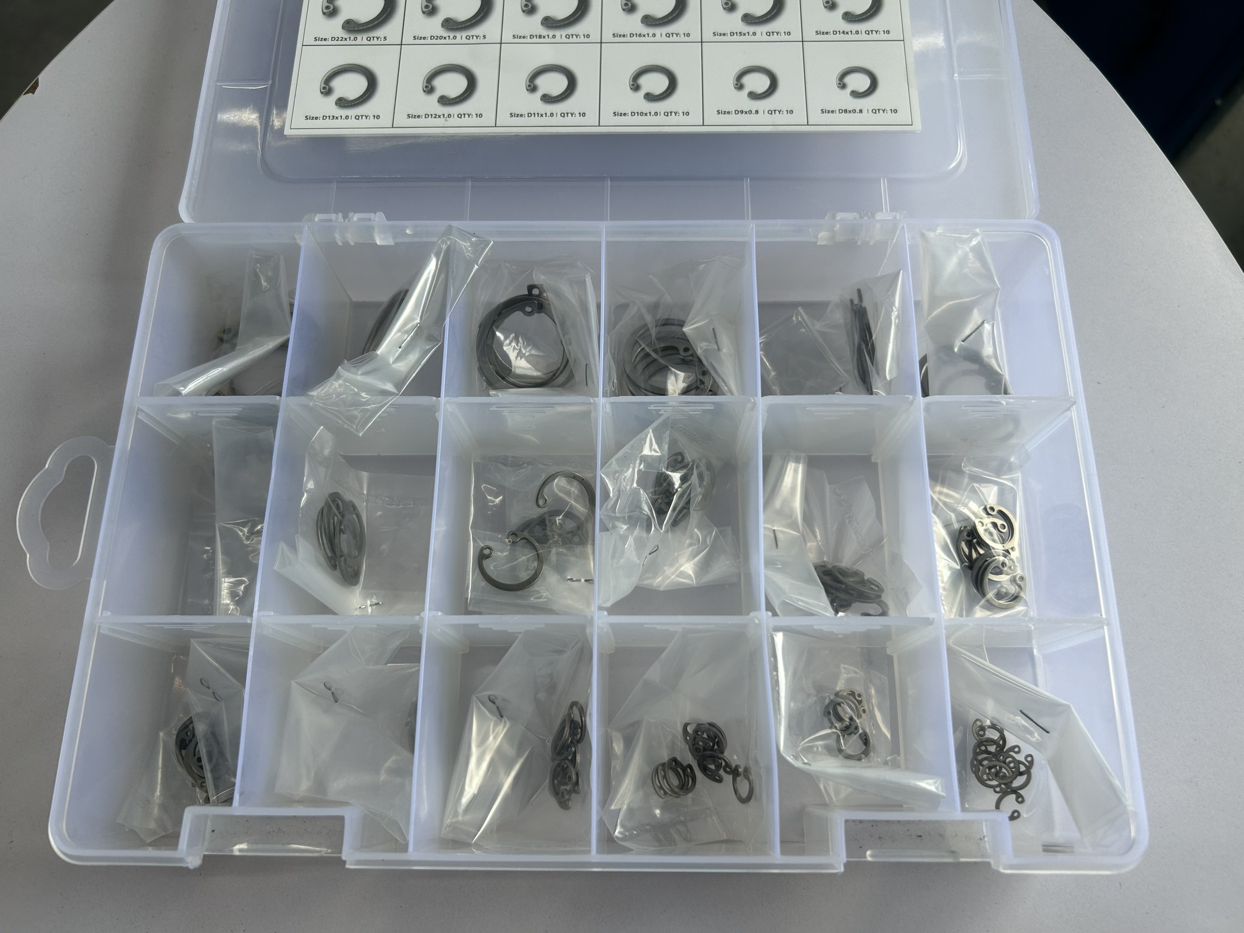 Alternative view of Hộp Vòng Phe Gài Lỗ Inox 420 DIN472 140 Chi Tiết 18 Size Từ D8-D35