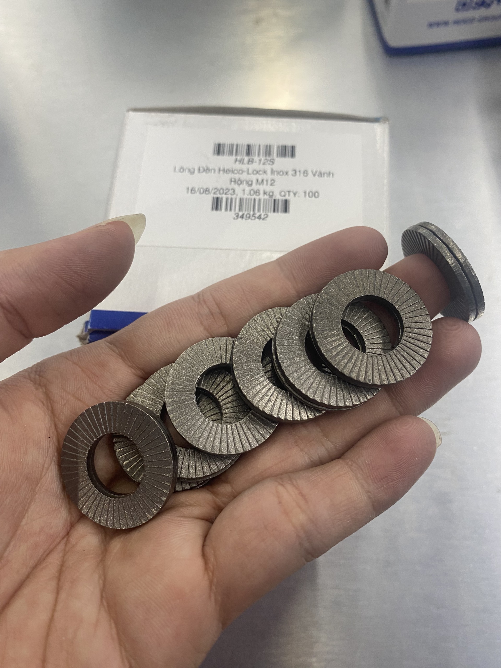 Lông Đền Heico-Lock Inox 316 Vành Rộng M27 - Ảnh 8