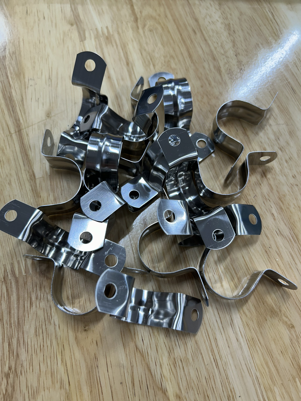 Cùm Omega Inox 304 (DN20) Ø27mm - Ảnh 3