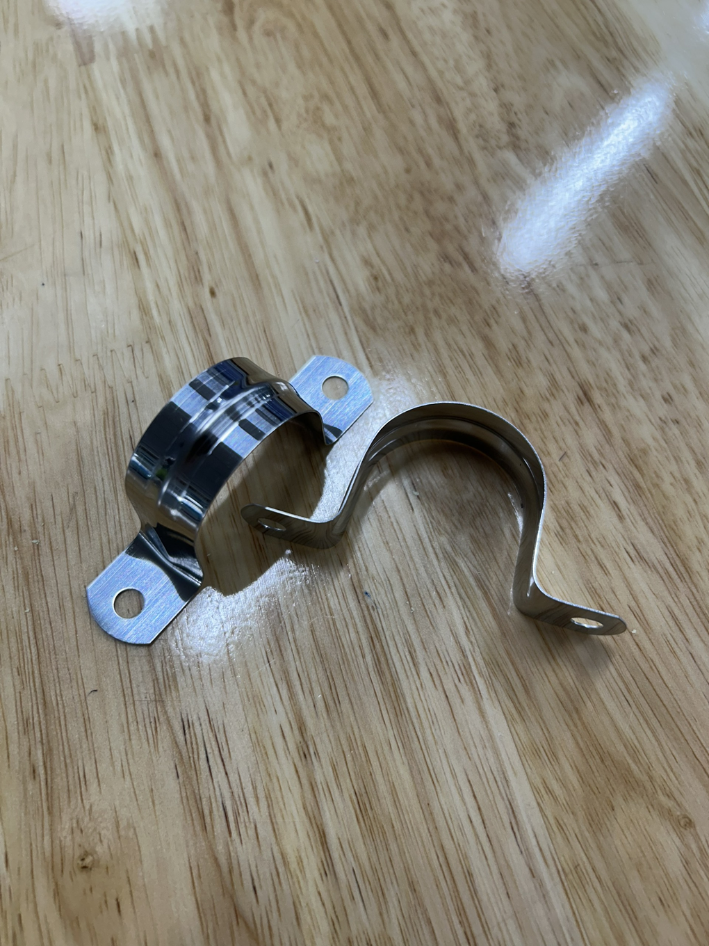 Cùm Omega Inox 304 (DN25) Ø34mm