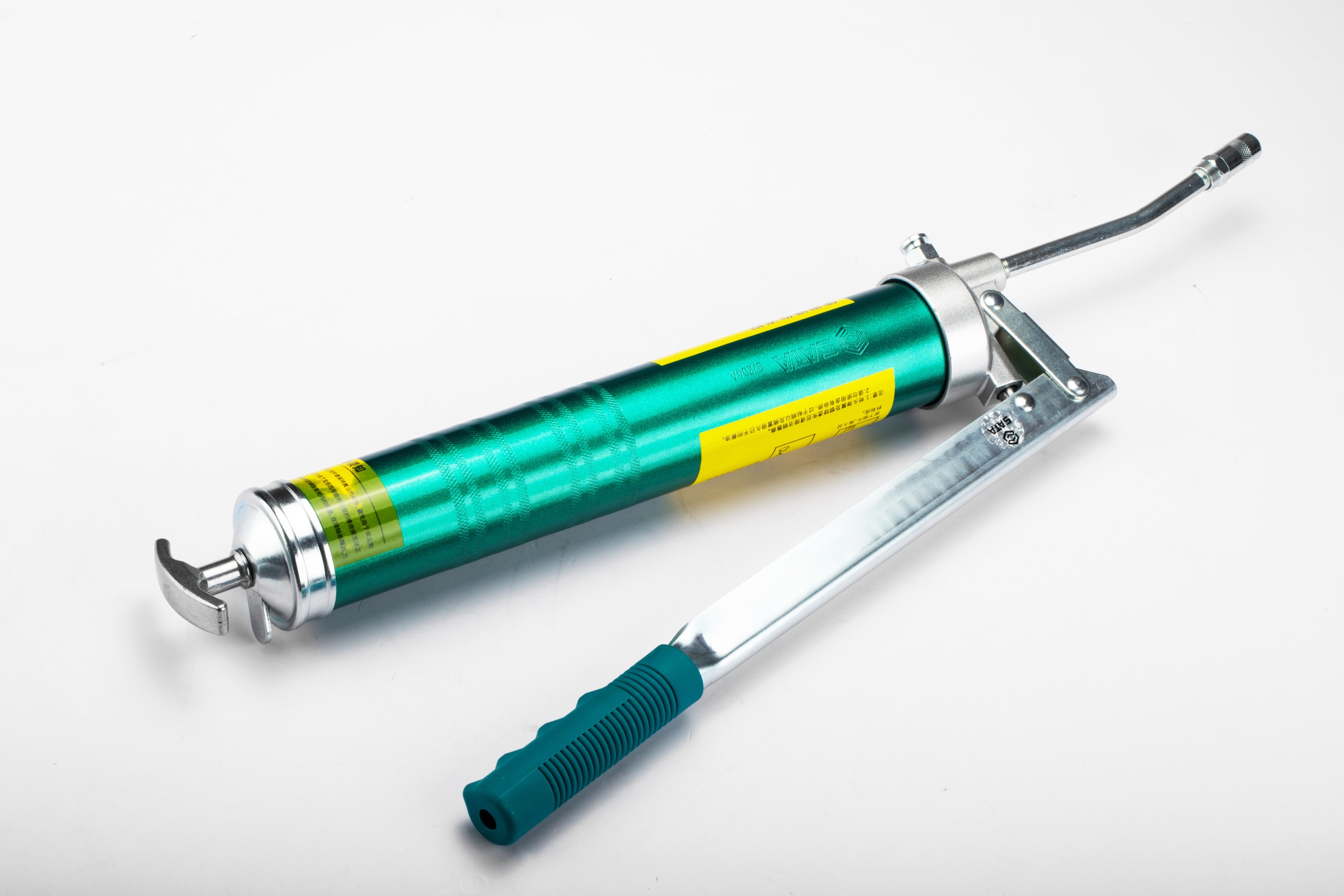 Súng Bơm Mỡ Cao Áp 600cc Sata 97204A