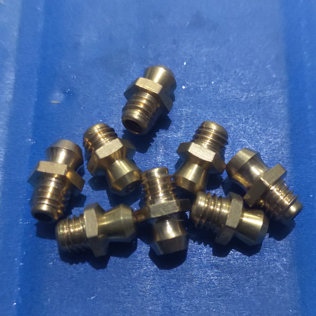 Vú Mỡ Thẳng Đồng M6x1.0