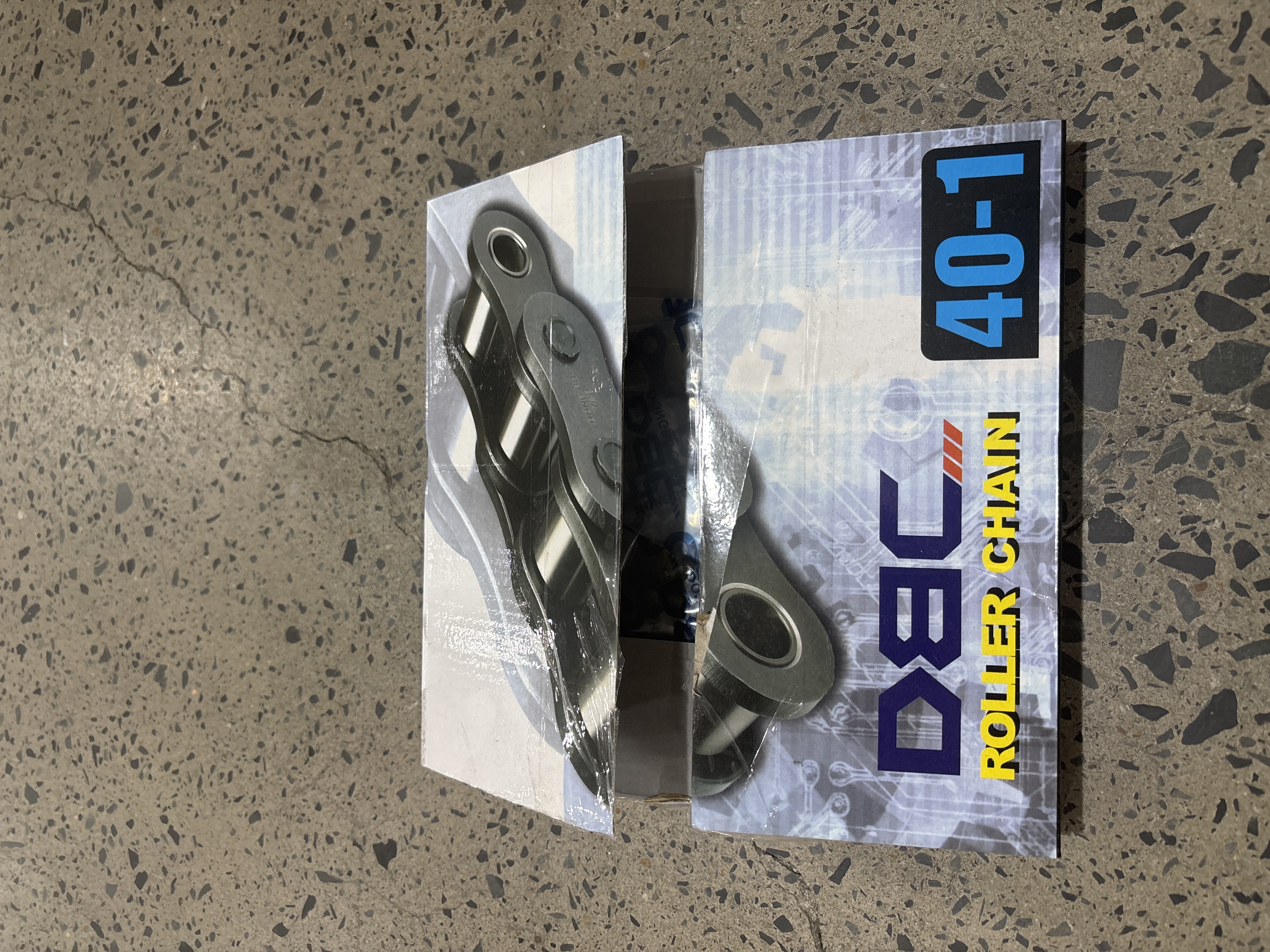 Xích Đơn DongBo DBC 40-1  Bước 12.7 (Hộp 3.048 mét)