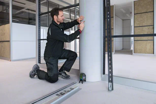 Máy Cân Mực Laser Tia Xanh GCL 2-15 G Bosch 0601066J00 - Ảnh 3