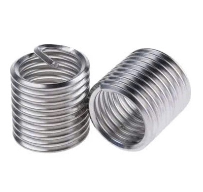 Ren Cấy Inox 304 DIN8140 M20x2.5D