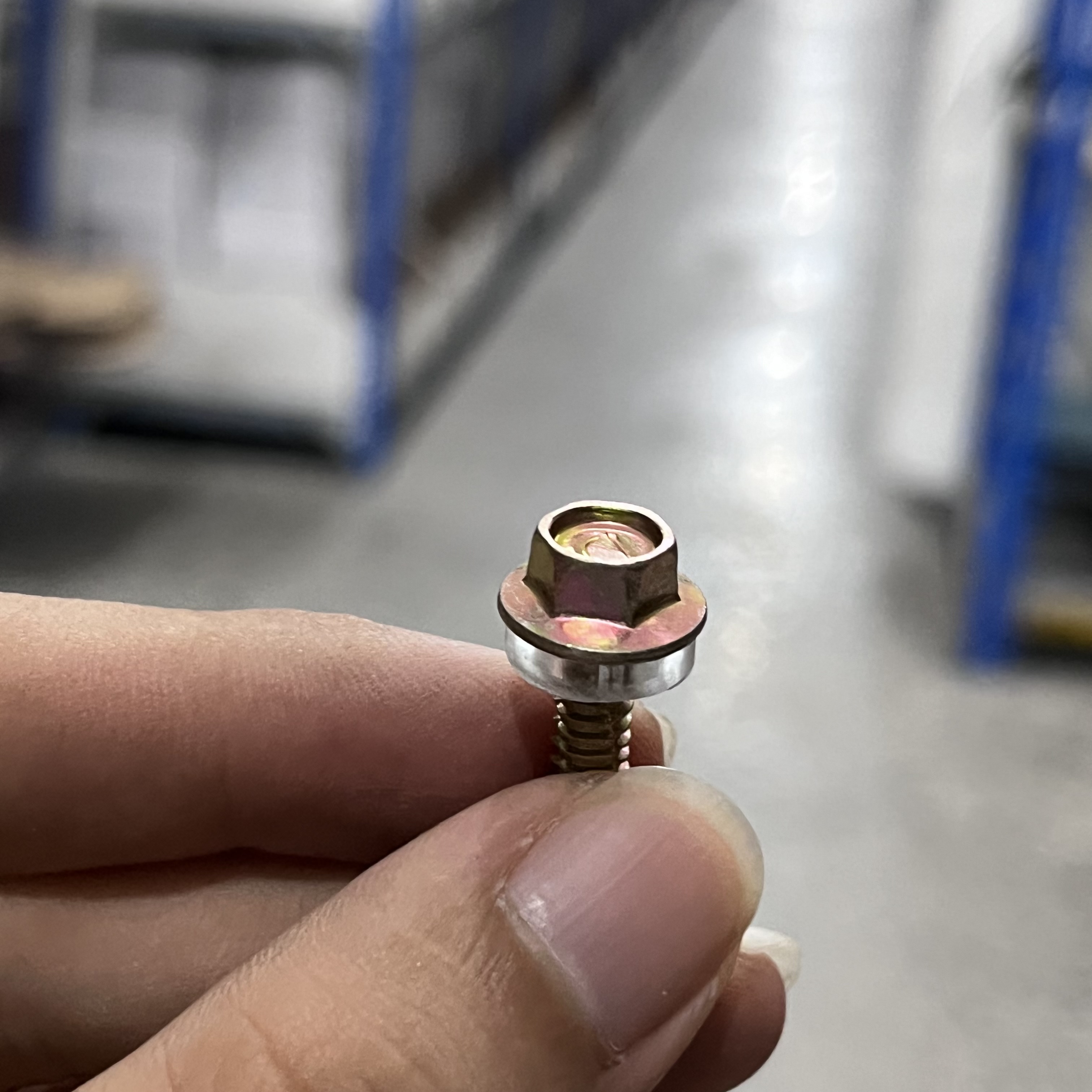 Alternative view of Vít Tôn Đầu Lục Giác Dinosaur (197-200 Con) #12 x 1