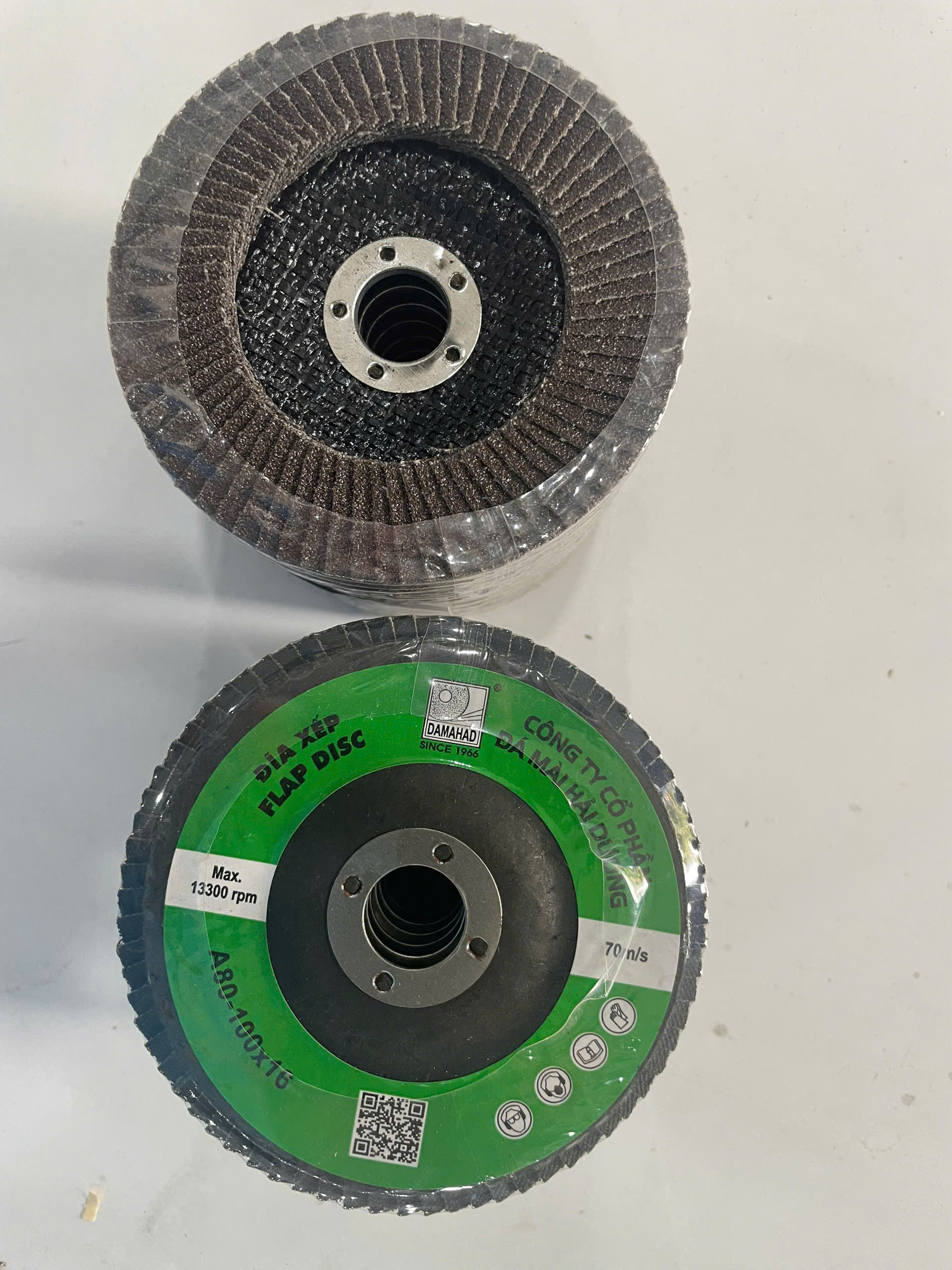 Đá Nhám Xếp Hải Dương A100-D100 (Nhãn Xanh)