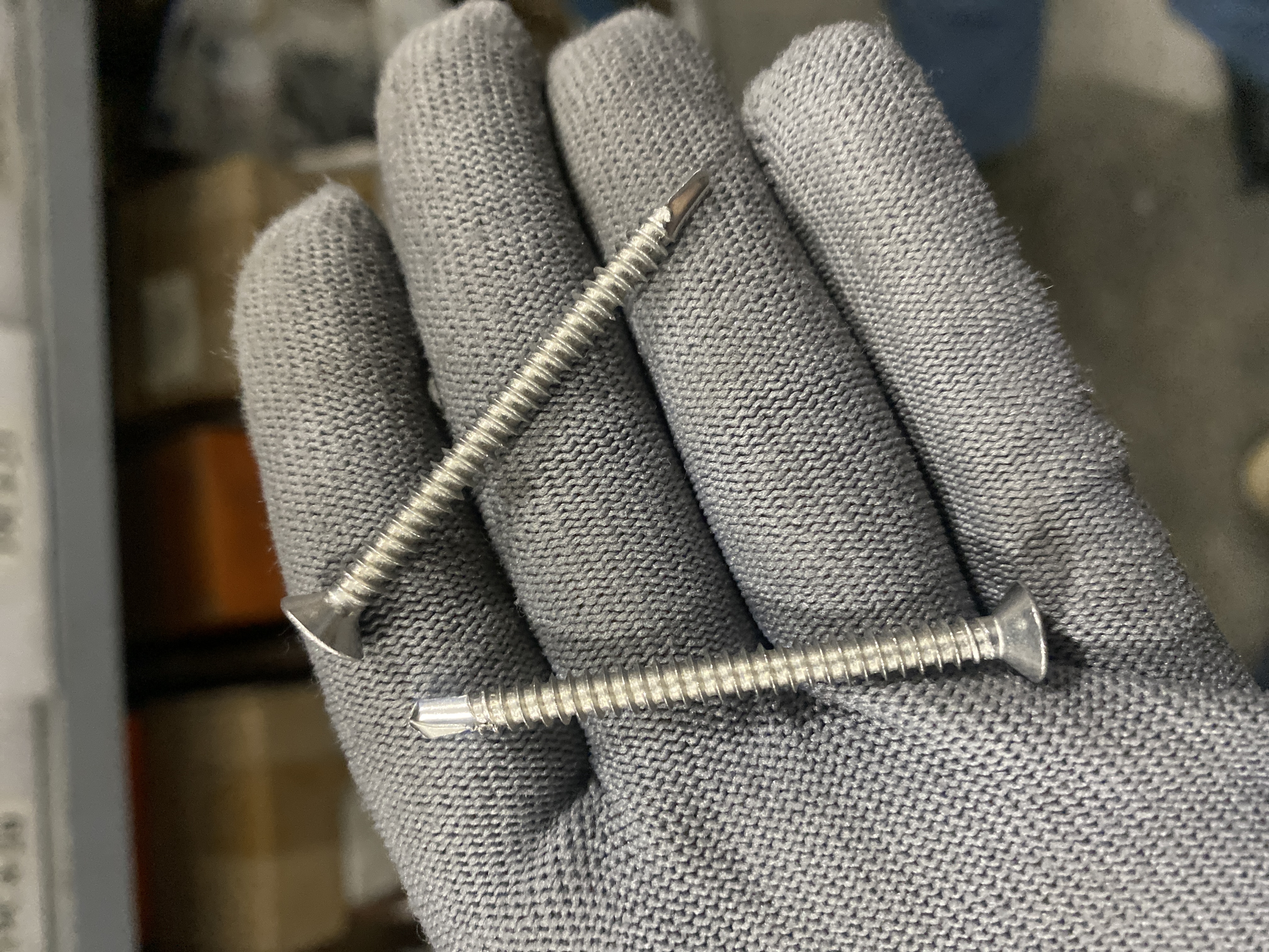 Vít Đuôi Cá Đầu Col Inox 304 4.2x50