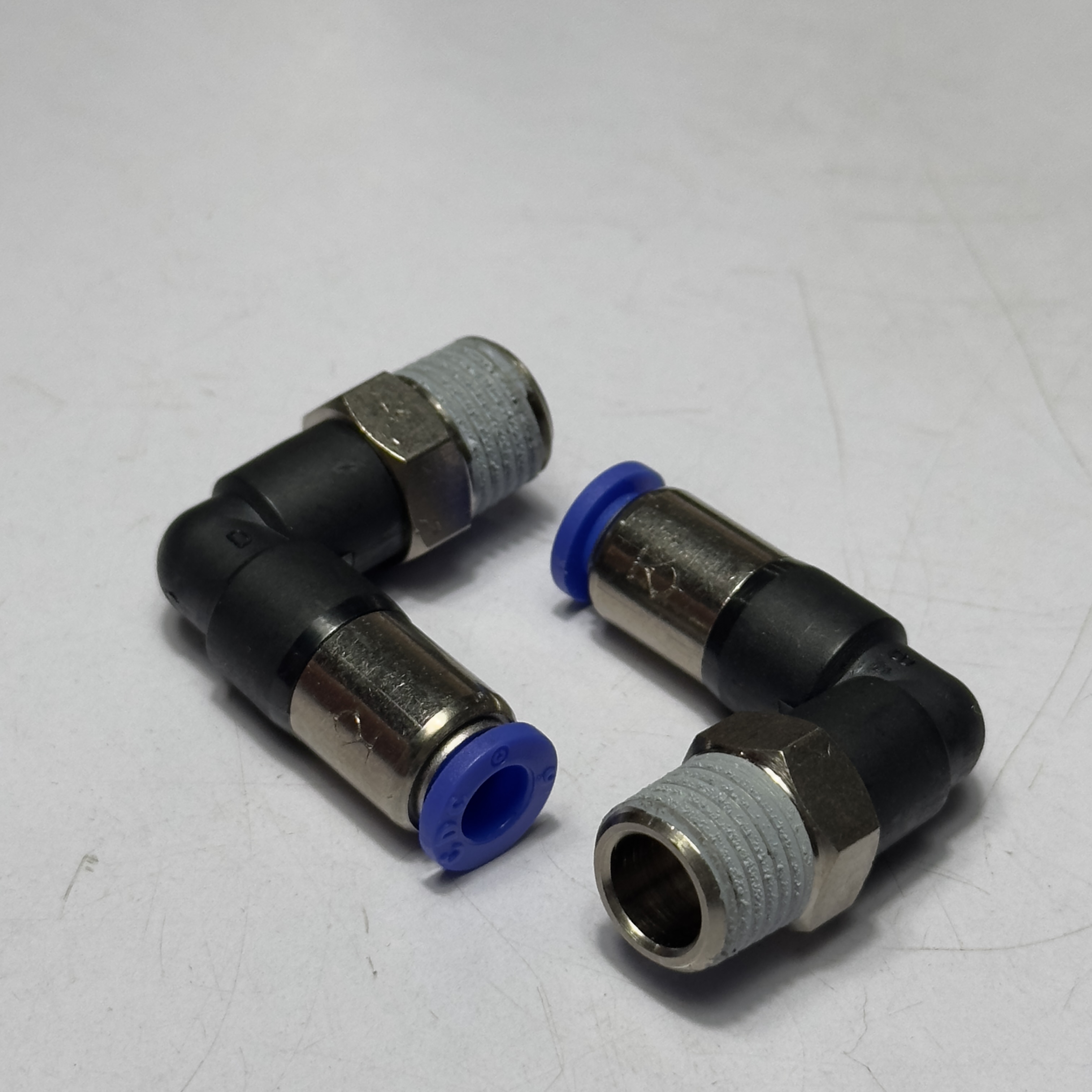 Alternative view of Đầu Nối Nhanh Tự Ngắt Phi 6 Ren 1/4 CDC SPL 0602 Bền