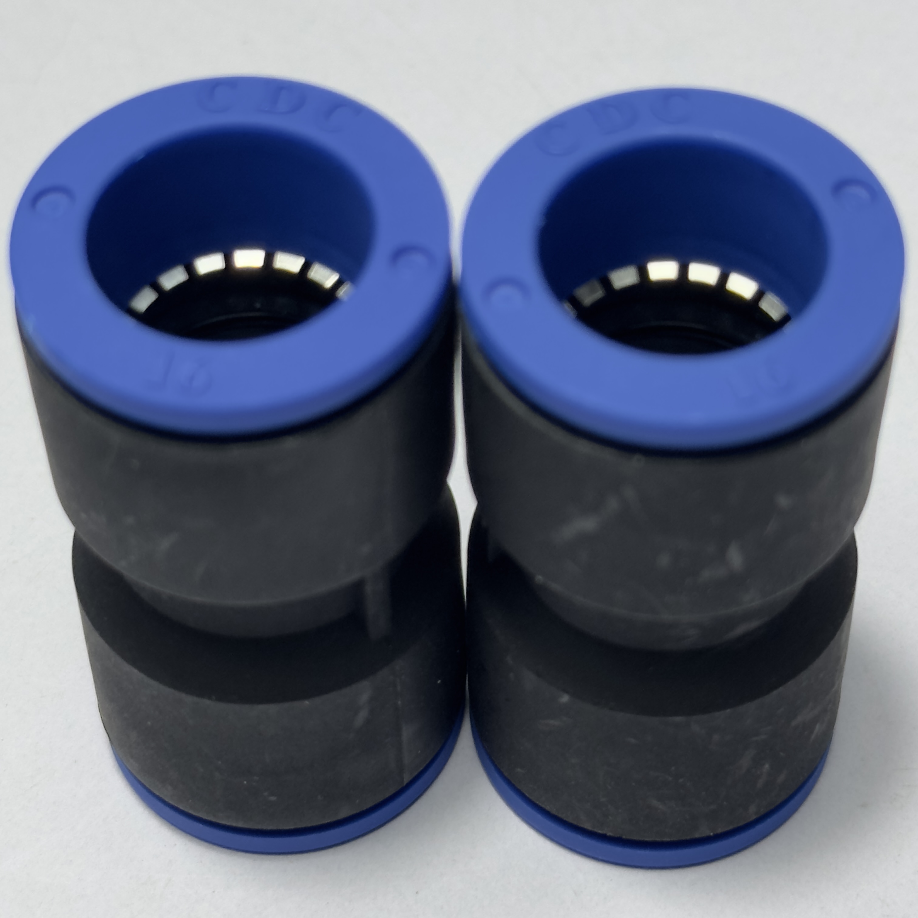 Alternative view of Đầu Nối Nhanh Phi 16 Đen CDC MPUC 16 Rẻ Nhất