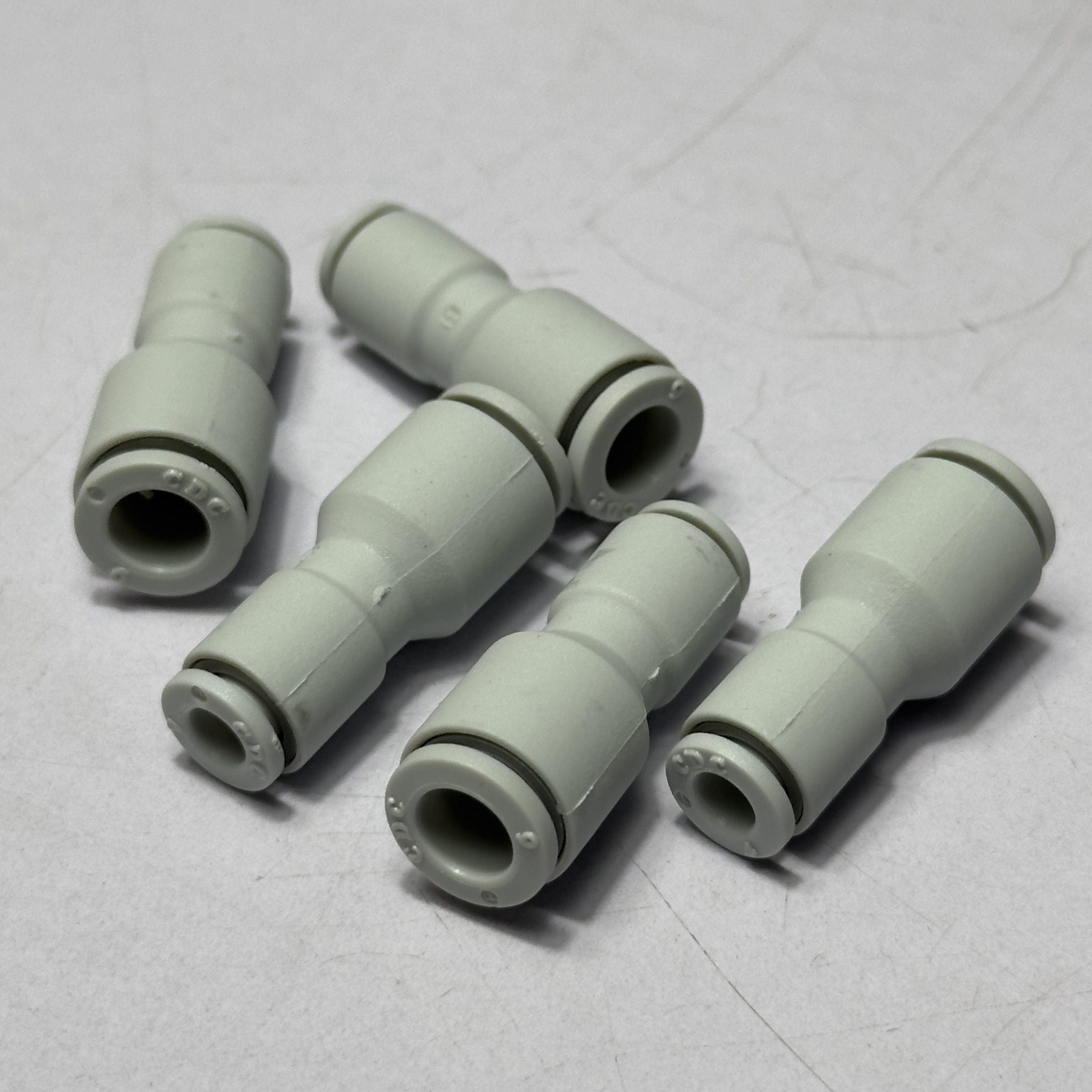 Alternative view of Đầu Nối Nhanh Giảm Phi 6x04 Trắng CDC MPG 0604-W Bền 2025