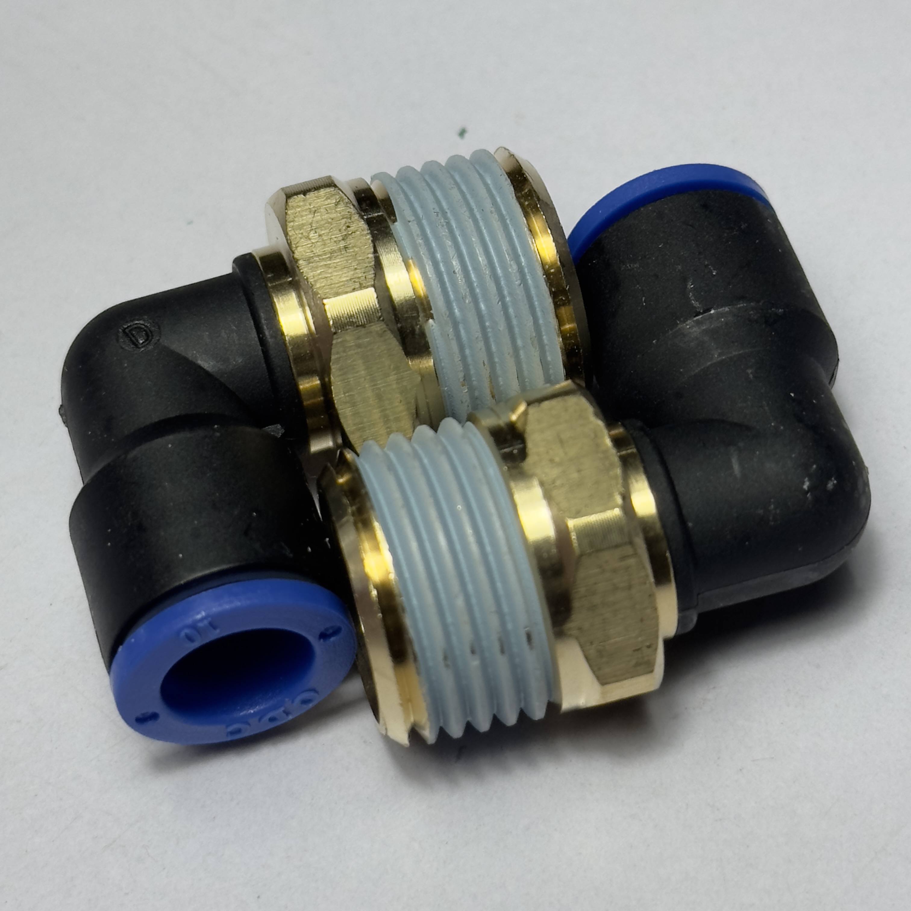 Alternative view of Đầu Nối Nhanh Cong Phi 10 Ren 1/2 CDC MPL 1004 Rẻ Nhất