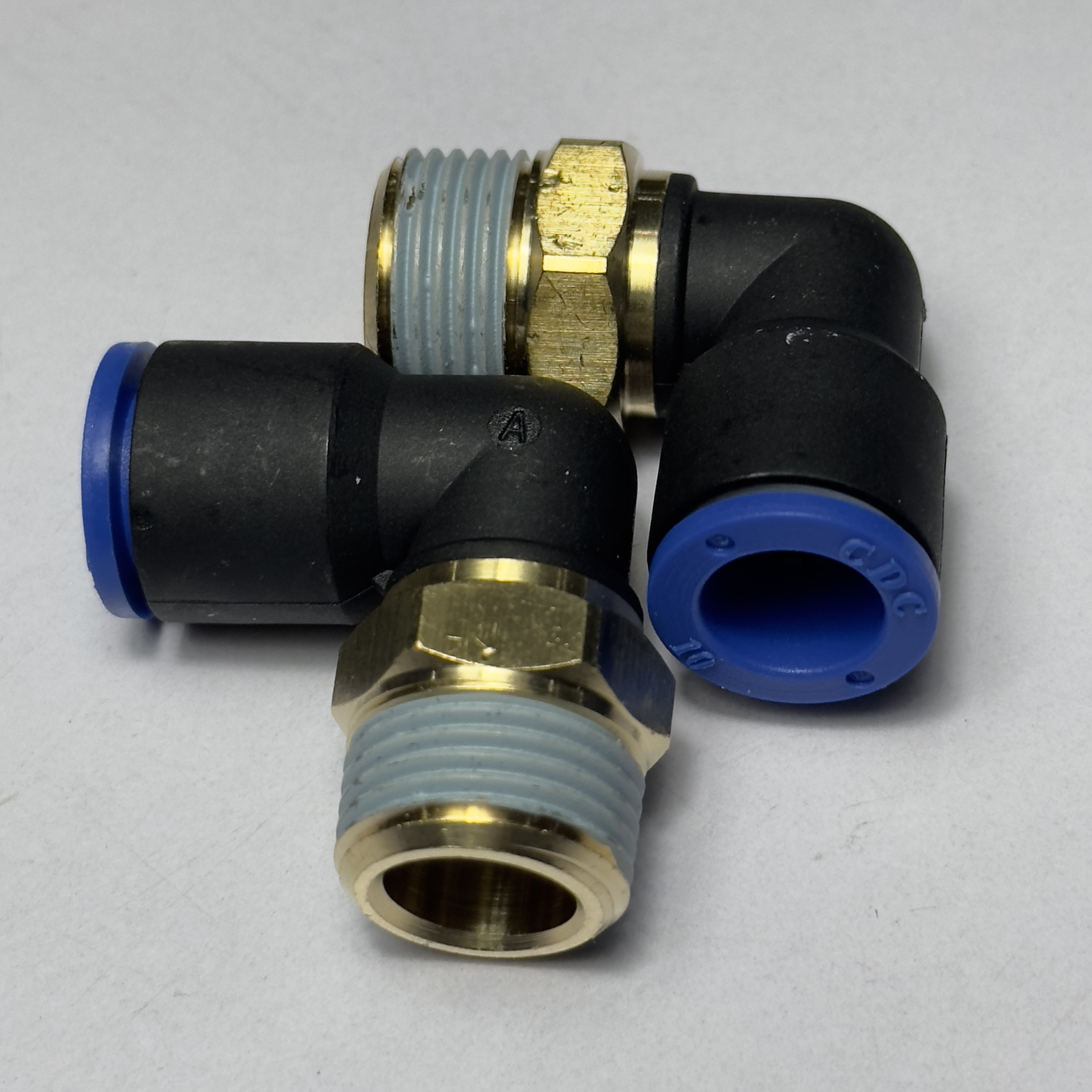 Alternative view of Đầu Nối Nhanh Cong Phi 10 Ren 3/8 CDC MPL 1003 Rẻ 2025