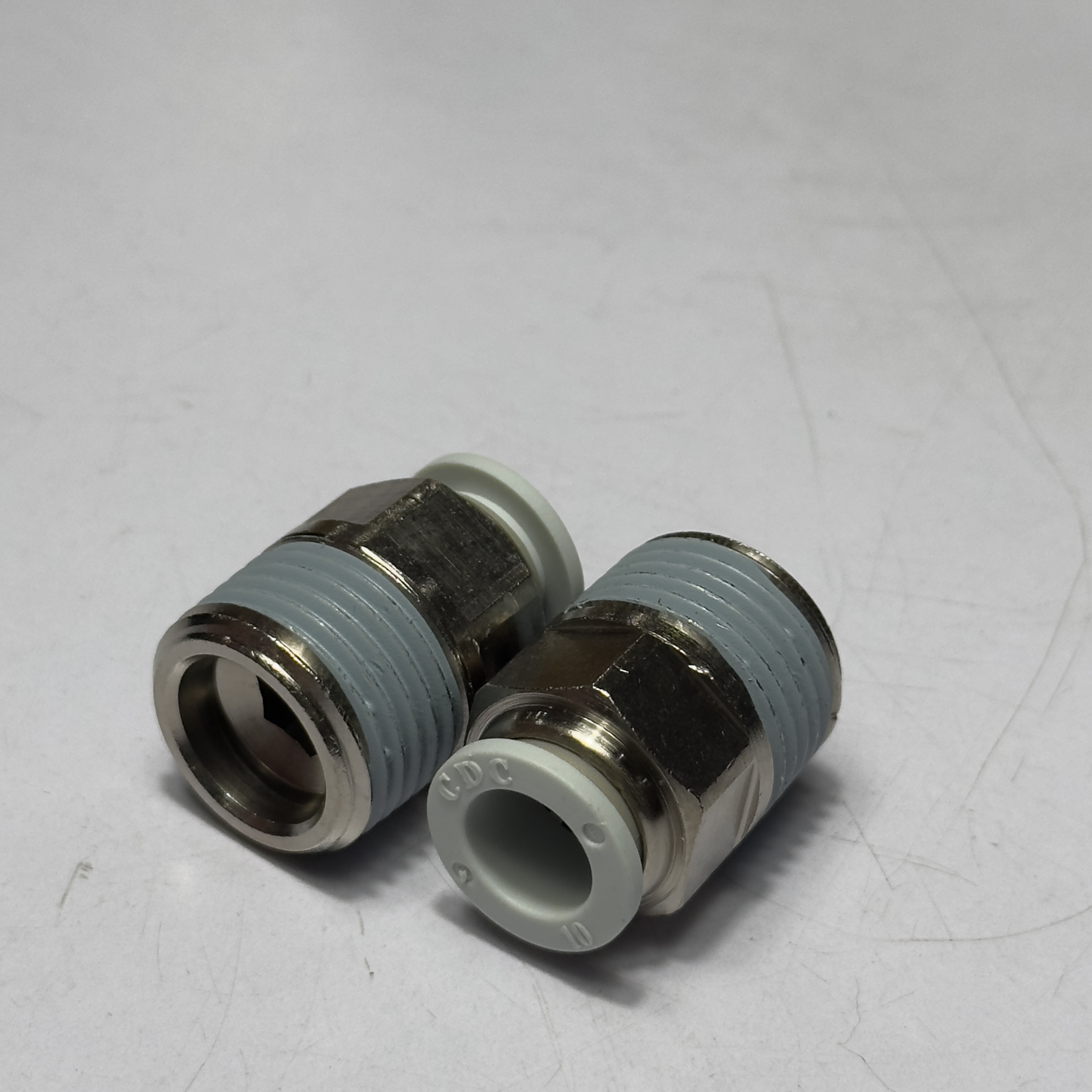 Alternative view of Đầu Nối Nhanh Phi 10 Ren 1/2 CDC MPC 1004N-W Giá Rẻ