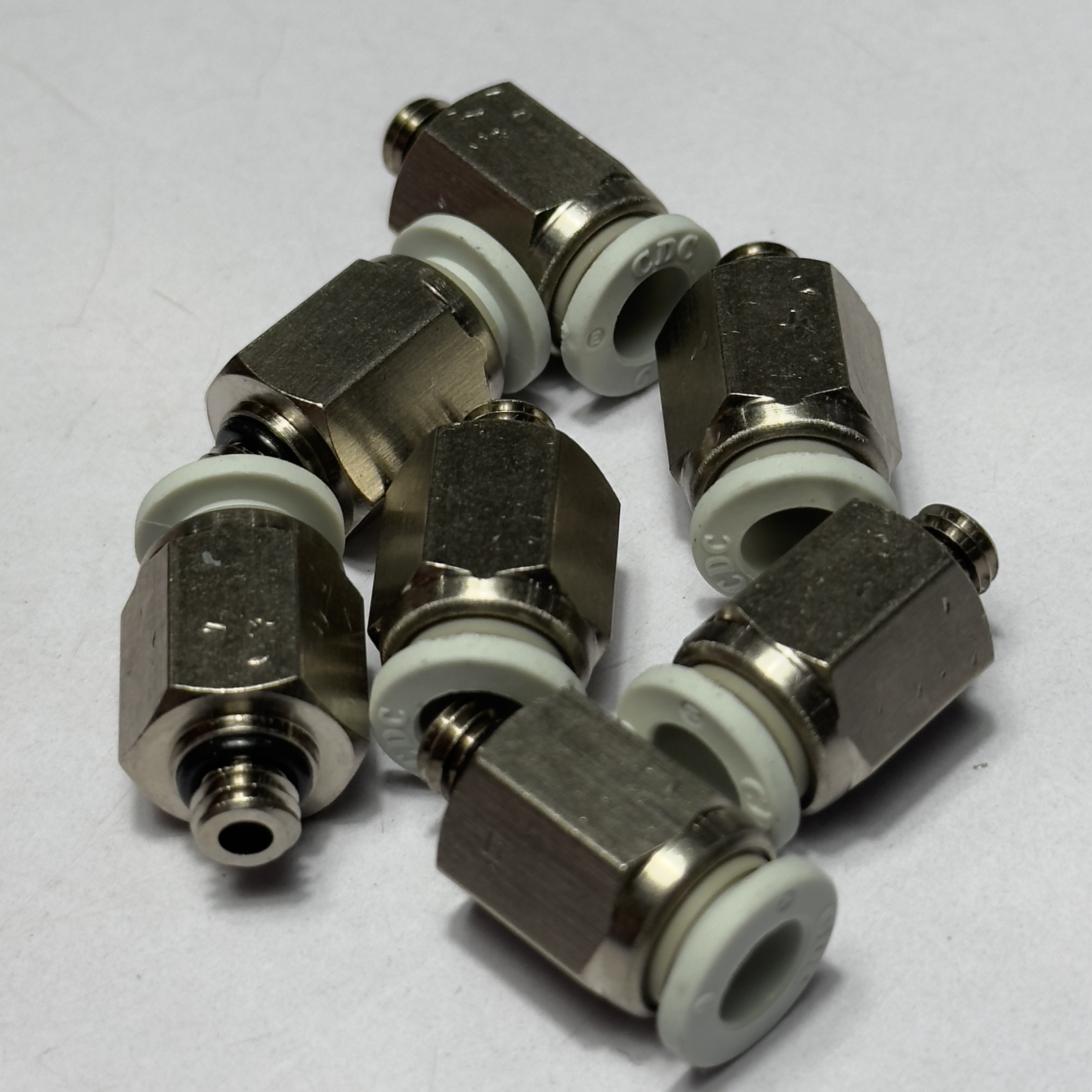 Alternative view of Đầu Nối Nhanh Phi 6 Ren M6 CDC MPC 06M6N-W Bền 2025