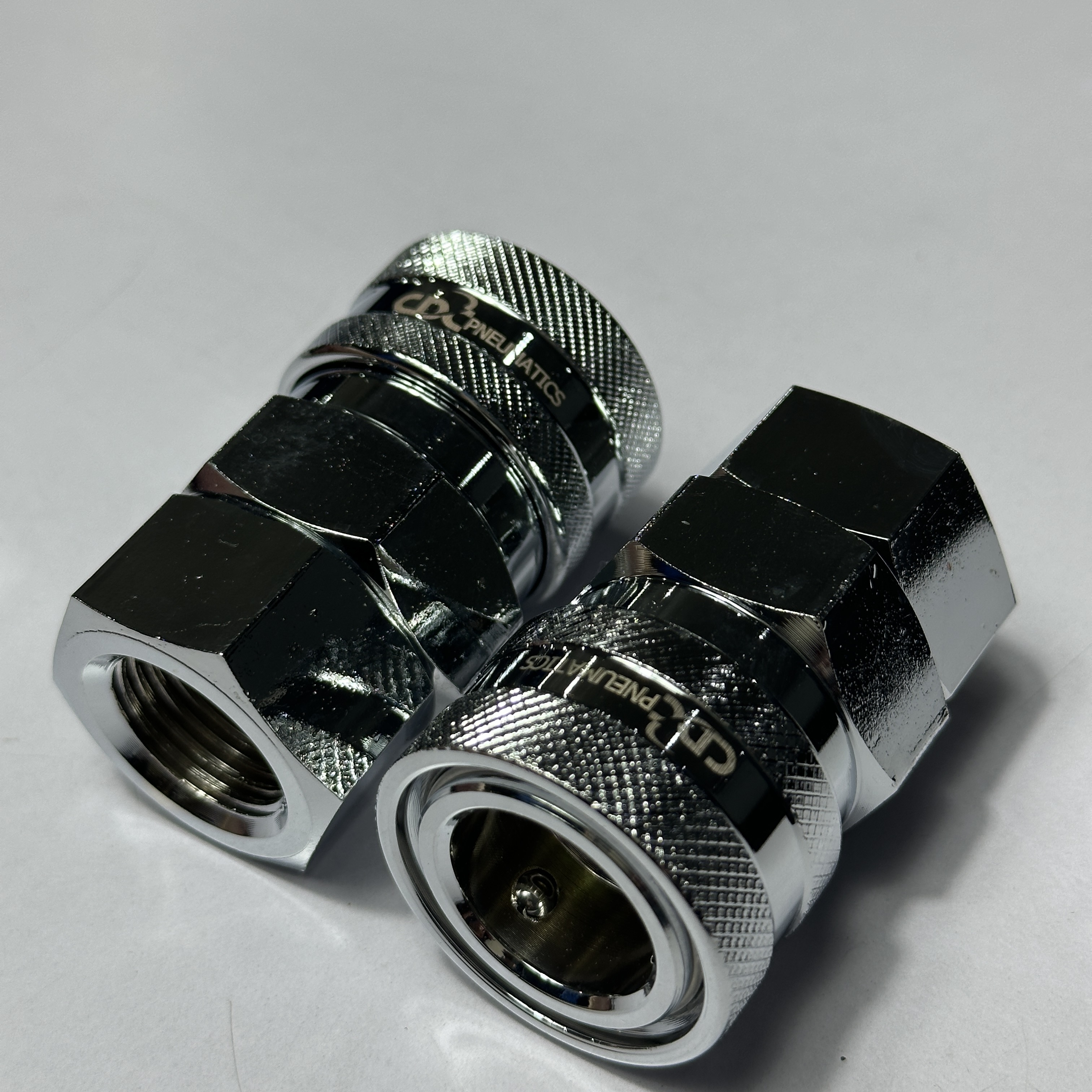 Alternative view of Khớp Nối Khí Nén Bi Cái Ren Rc1/2 CDC SF 400 Rẻ Nhất