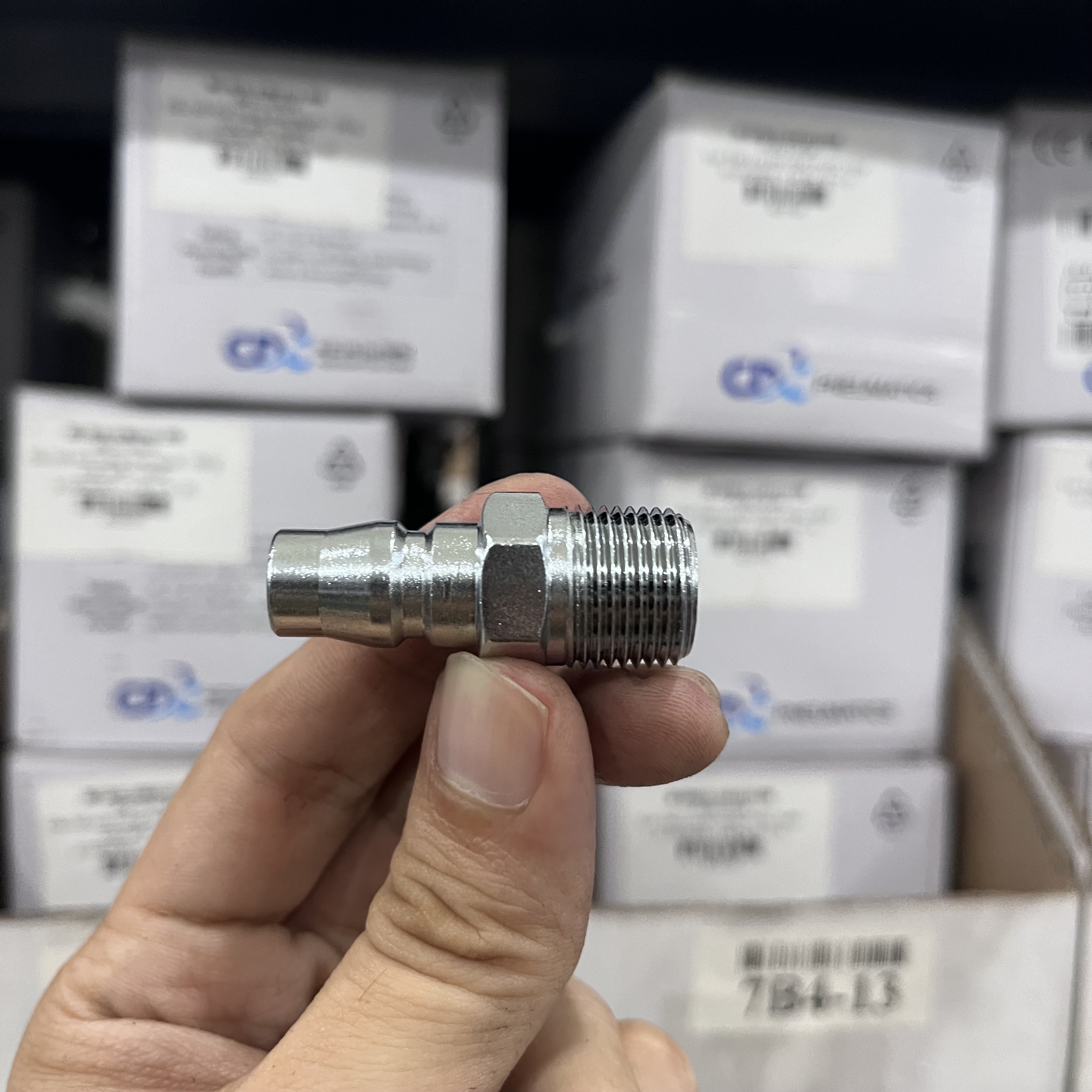 Alternative view of Khớp Nối Nhanh Khí Nén Đực R3/8 CDC PM 30 Giá Rẻ