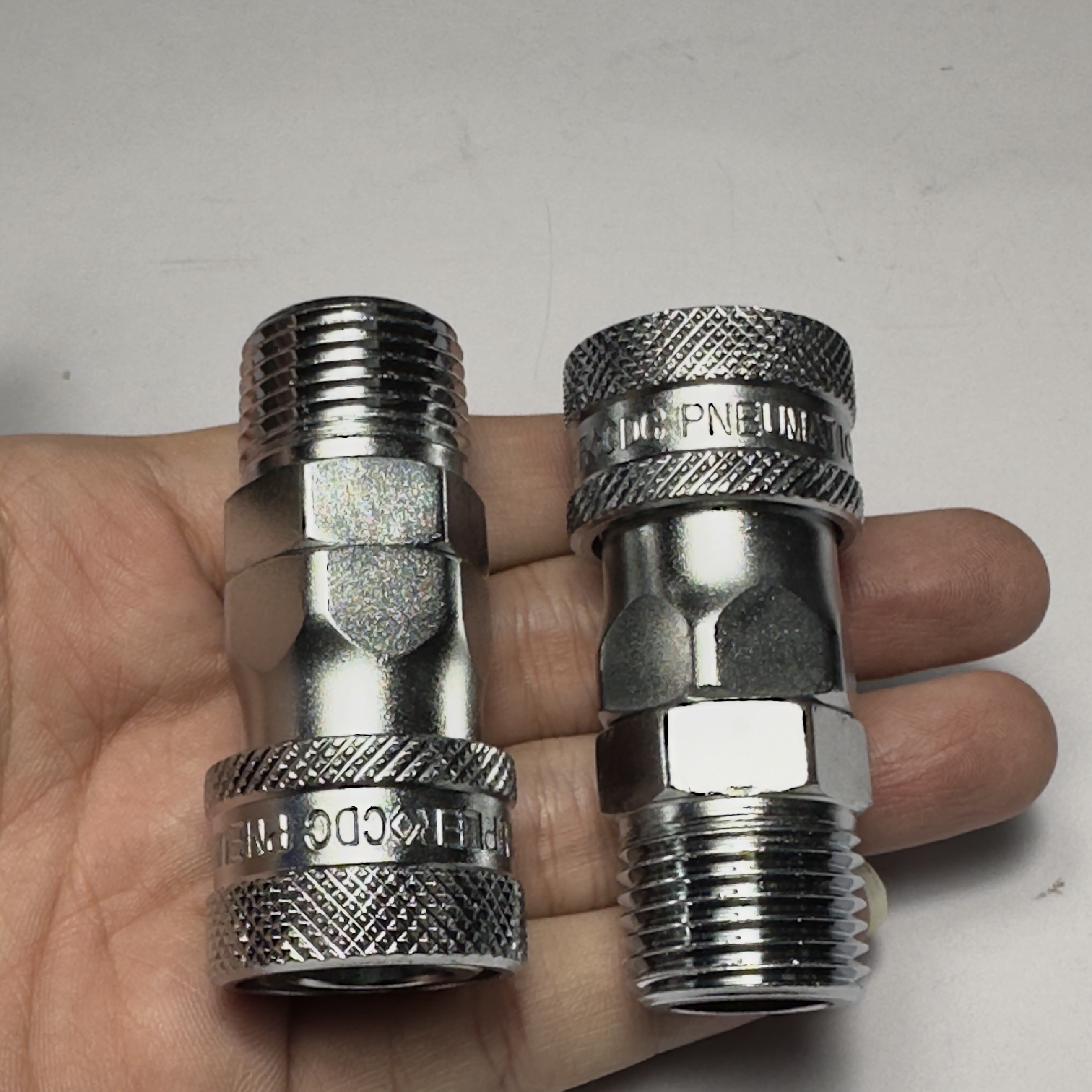 Alternative view of Khớp Nối Khí Nén Bi Cái Ren R1/2 CDC SM 40 Rẻ Nhất