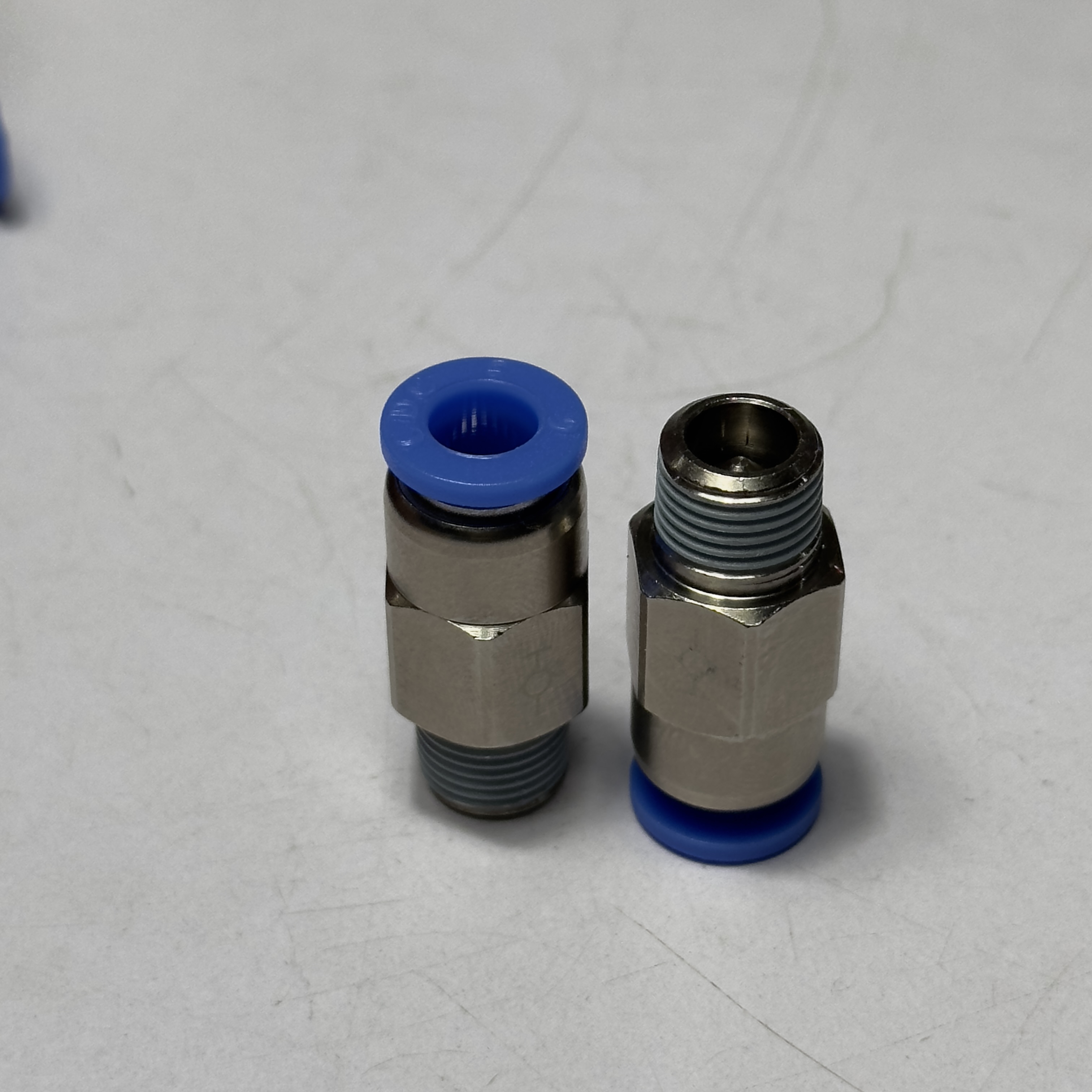 Alternative view of Đầu Nối Nhanh Tự Ngắt Phi 6 Ren 1/8 CDC SPC 0601 Giá Tốt