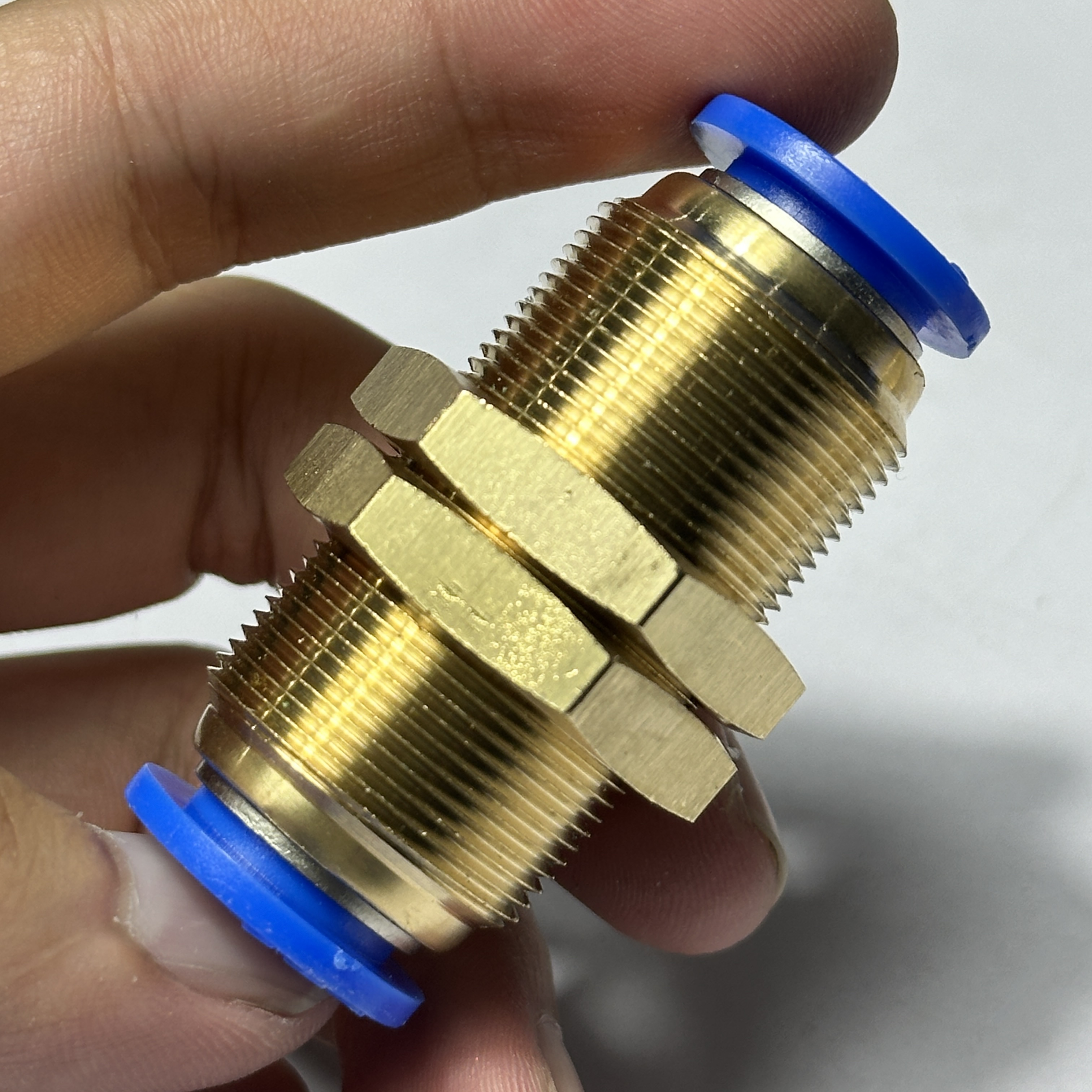 Alternative view of Đầu Nối Nhanh Xuyên Vách Phi 12 CDC PMM 12 Giá Rẻ