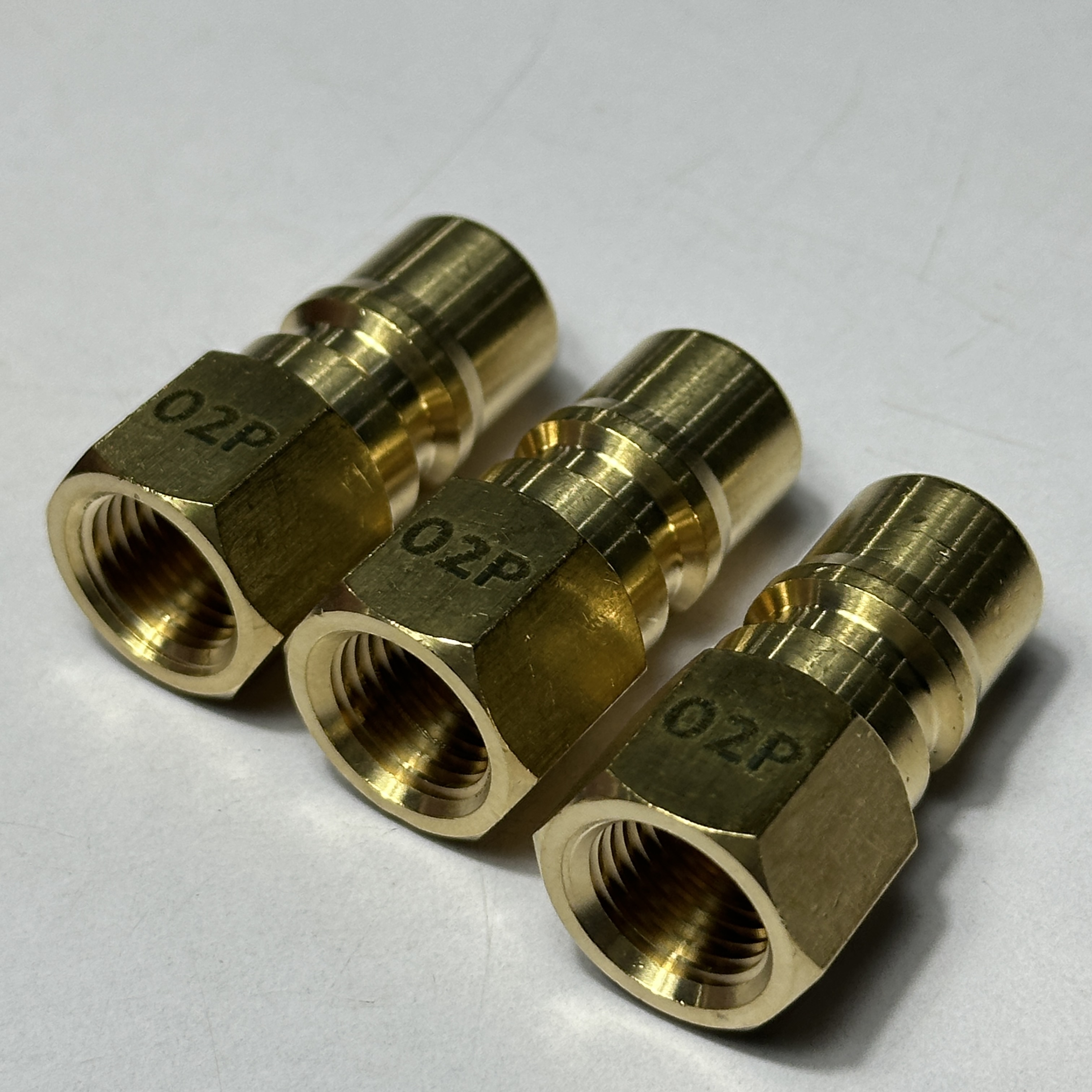 Alternative view of Khớp Nối Khí Nén Đực Ren Rc1/4 Đồng CDC SP 02P Giá Tốt