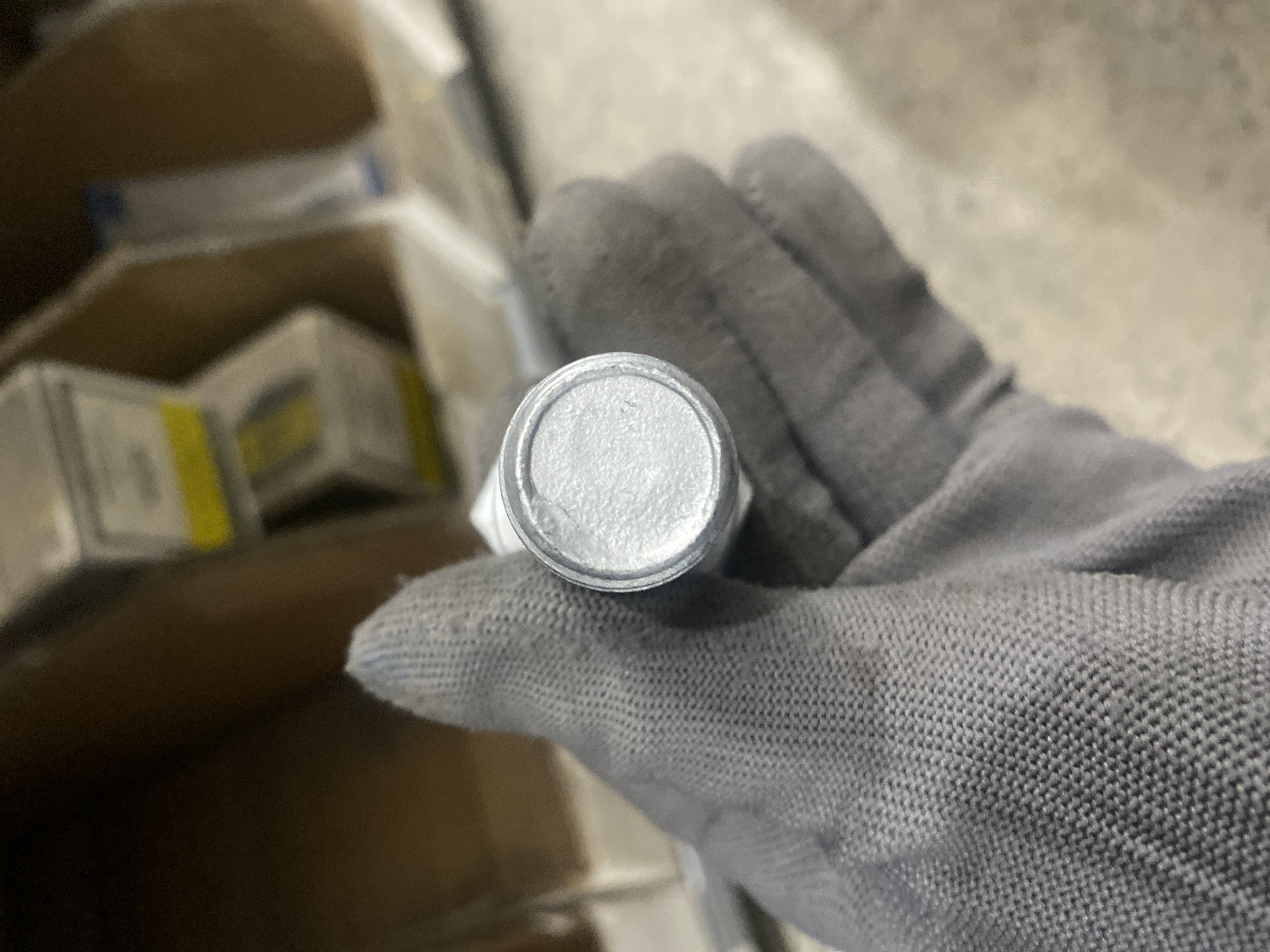 Alternative view of Bulong Mạ Geomet 8.8 DIN933 M20x40