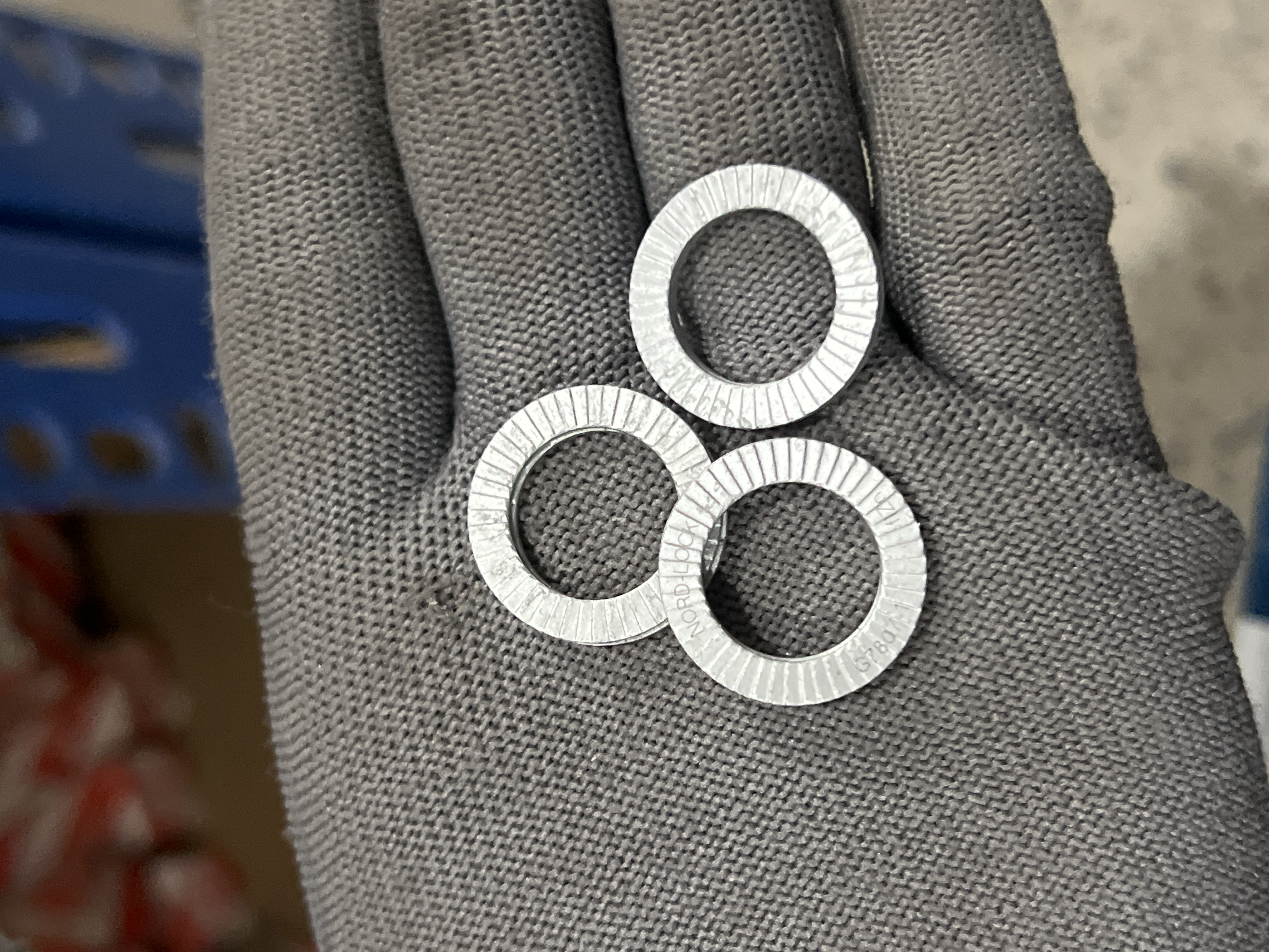 Alternative view of Lông Đền Nord-Lock Thép Mạ Zinc Flake M12