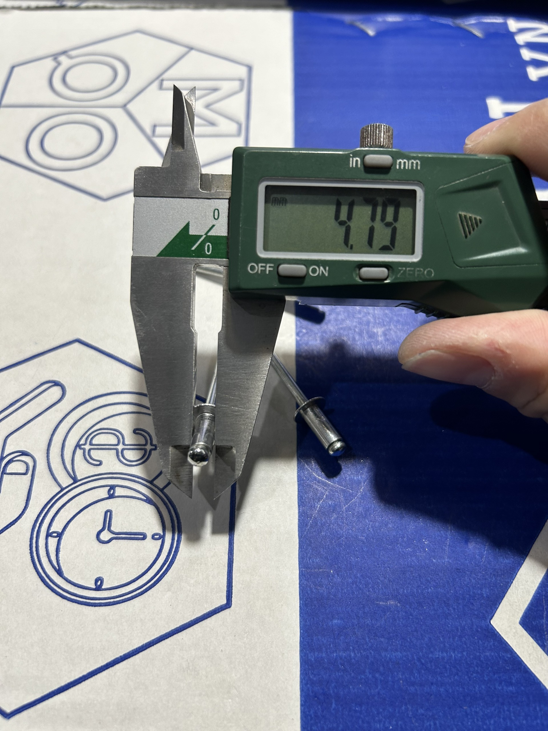 Alternative view of Rivet Nhôm OD4.8x10mm (497-500 Cái)