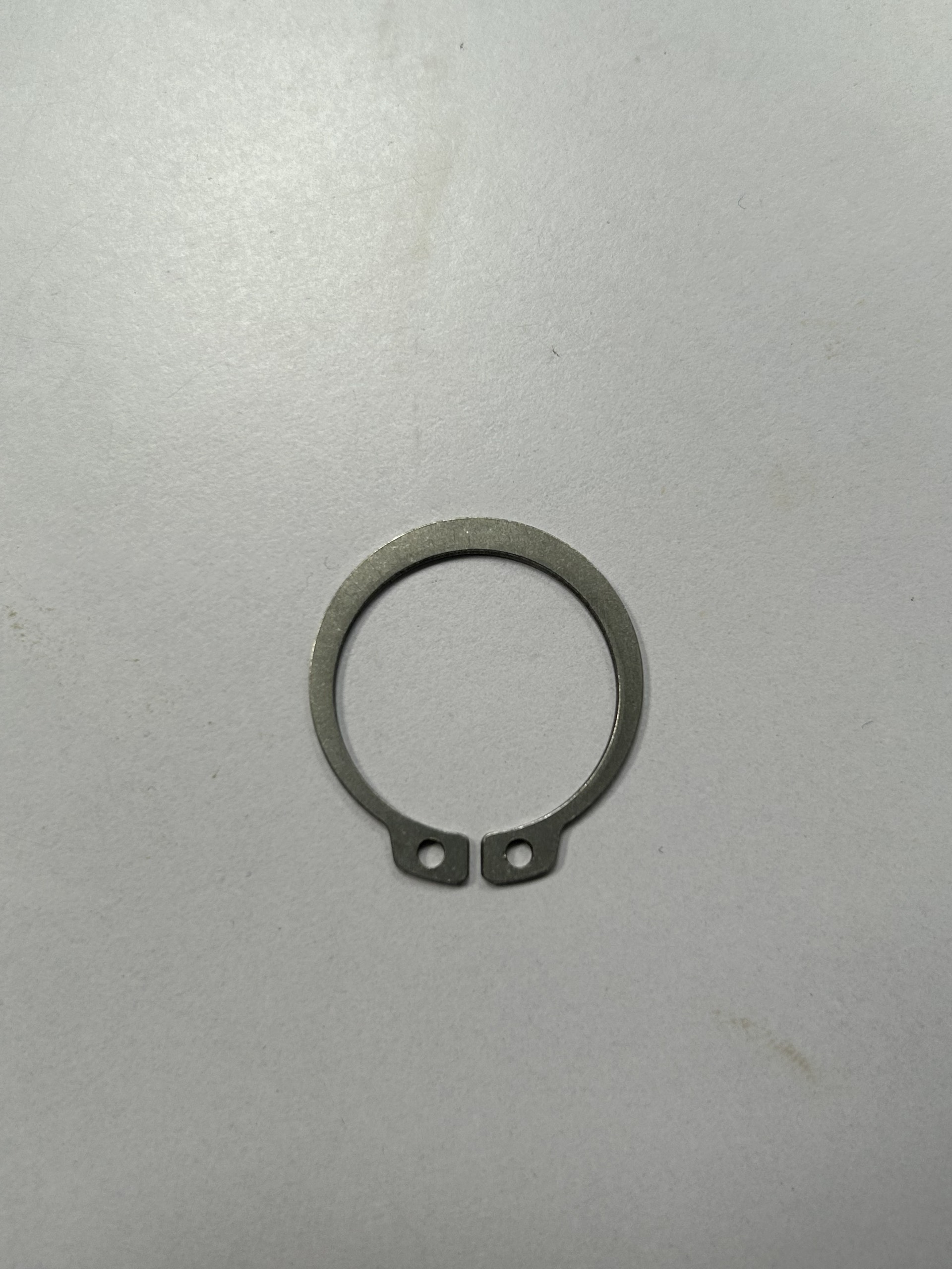 Alternative view of Phe Gài Trục Inox 420 DIN471 D21x1.2