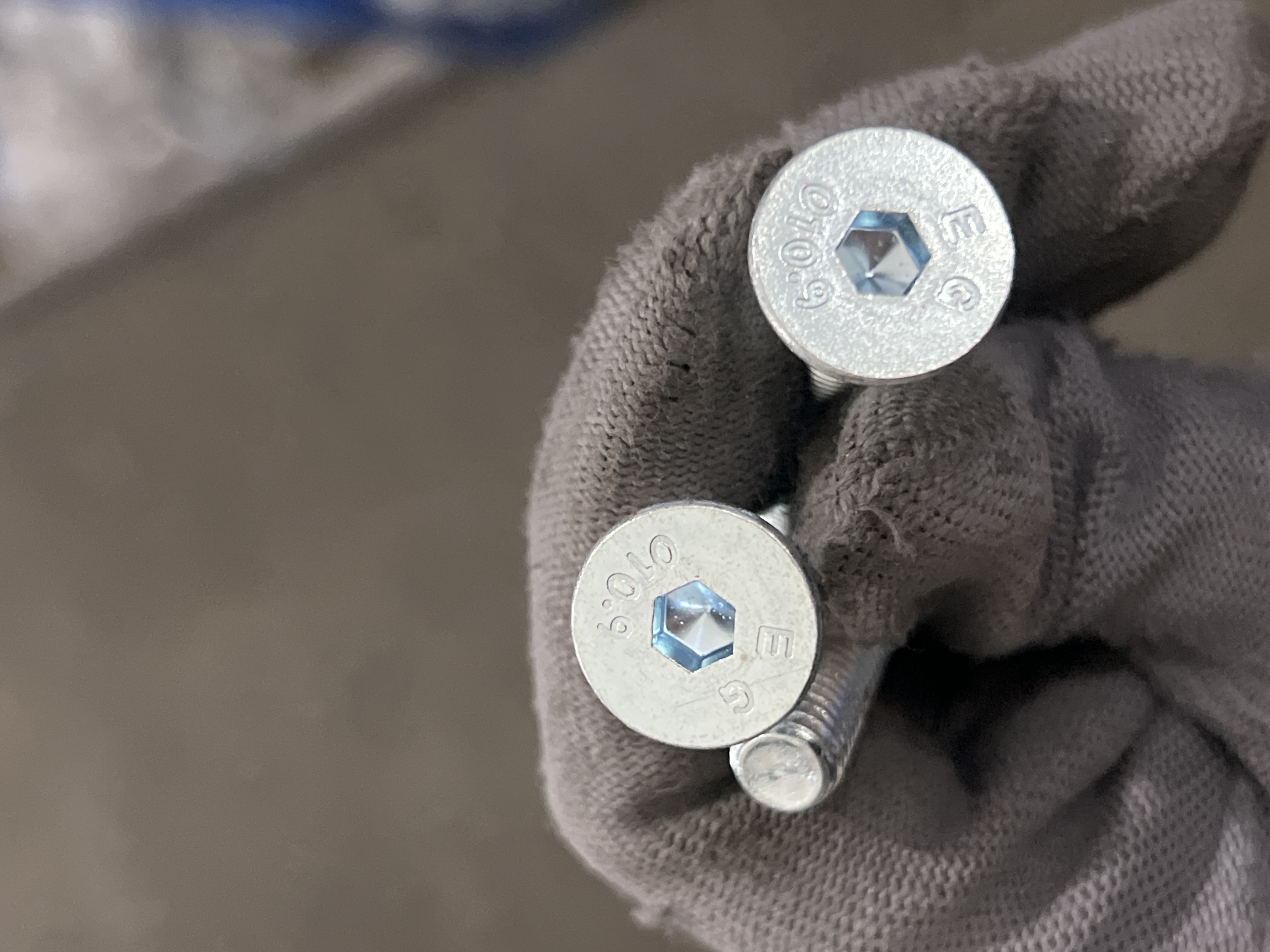 Lục Giác Chìm Col Thép Mạ Kẽm Trắng Cr3+ 10.9 DIN7991 M8x40 (25Cái/Bịch) - Ảnh 3