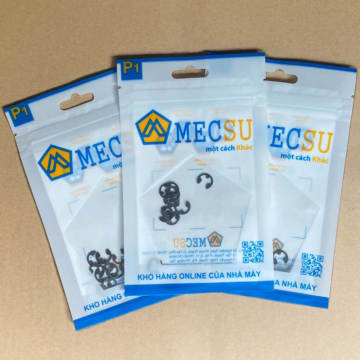 Alternative view of Phe Gài Trục Chữ E Thép DIN6799 D15 (5Cái/Bịch)