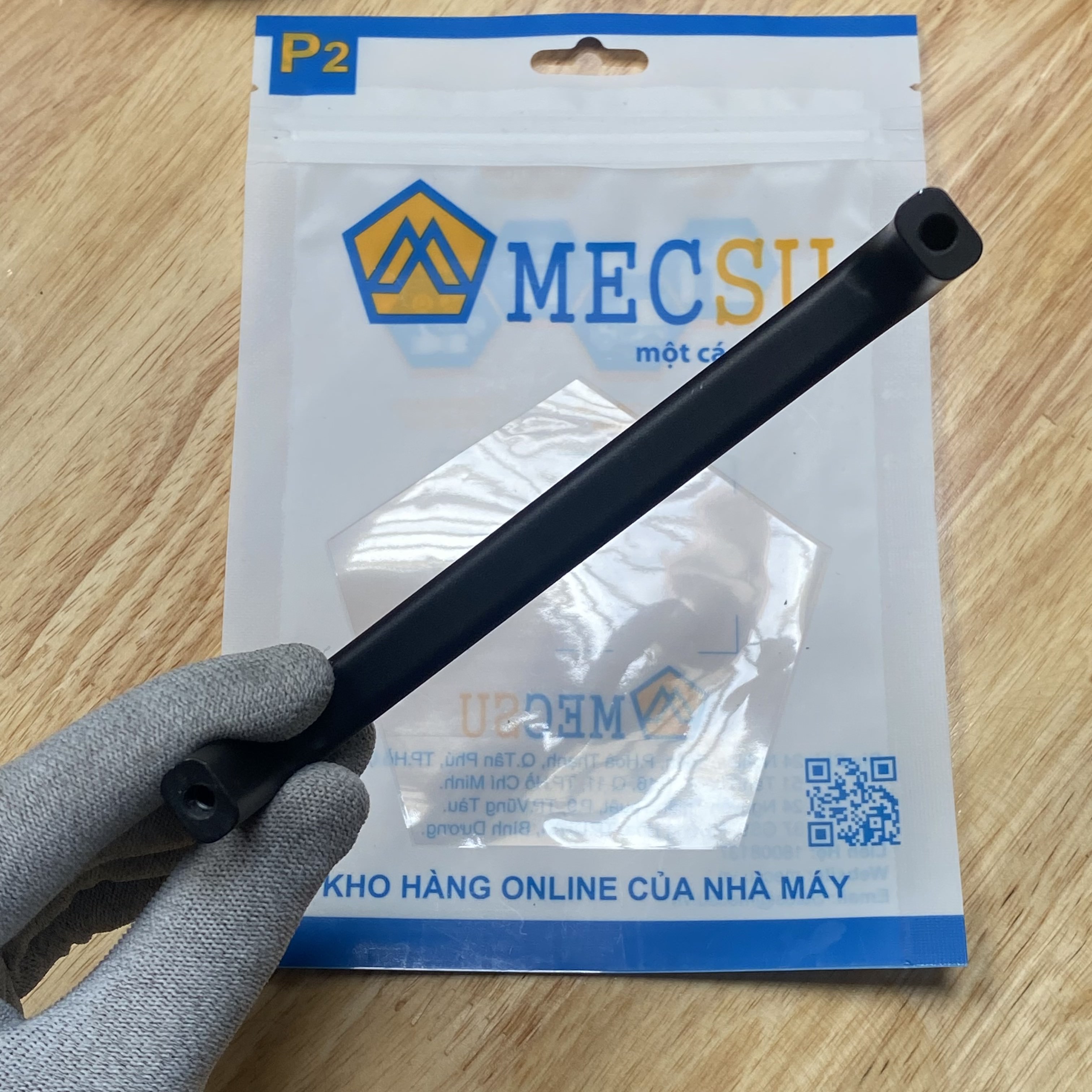 Alternative view of Tay Nắm Cửa Chữ U Hợp Kim Nhôm Sơn Tĩnh Điện Đen W 12 mm x L 160 mm (USANB160)