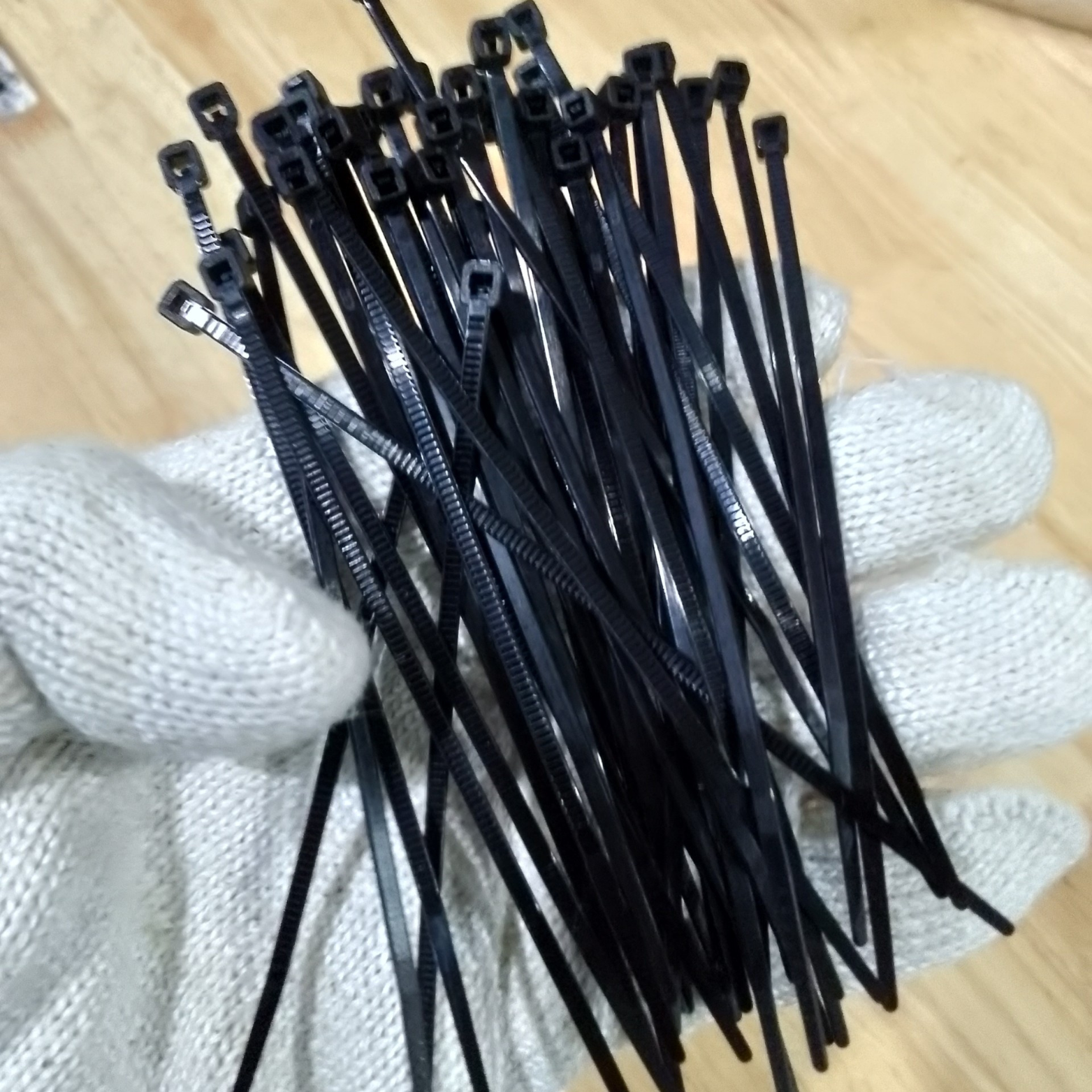 Dây Rút Nhựa Màu Đen Mecsu Pro 100x2.3 mm (1000 Sợi/Bịch) - Ảnh 3