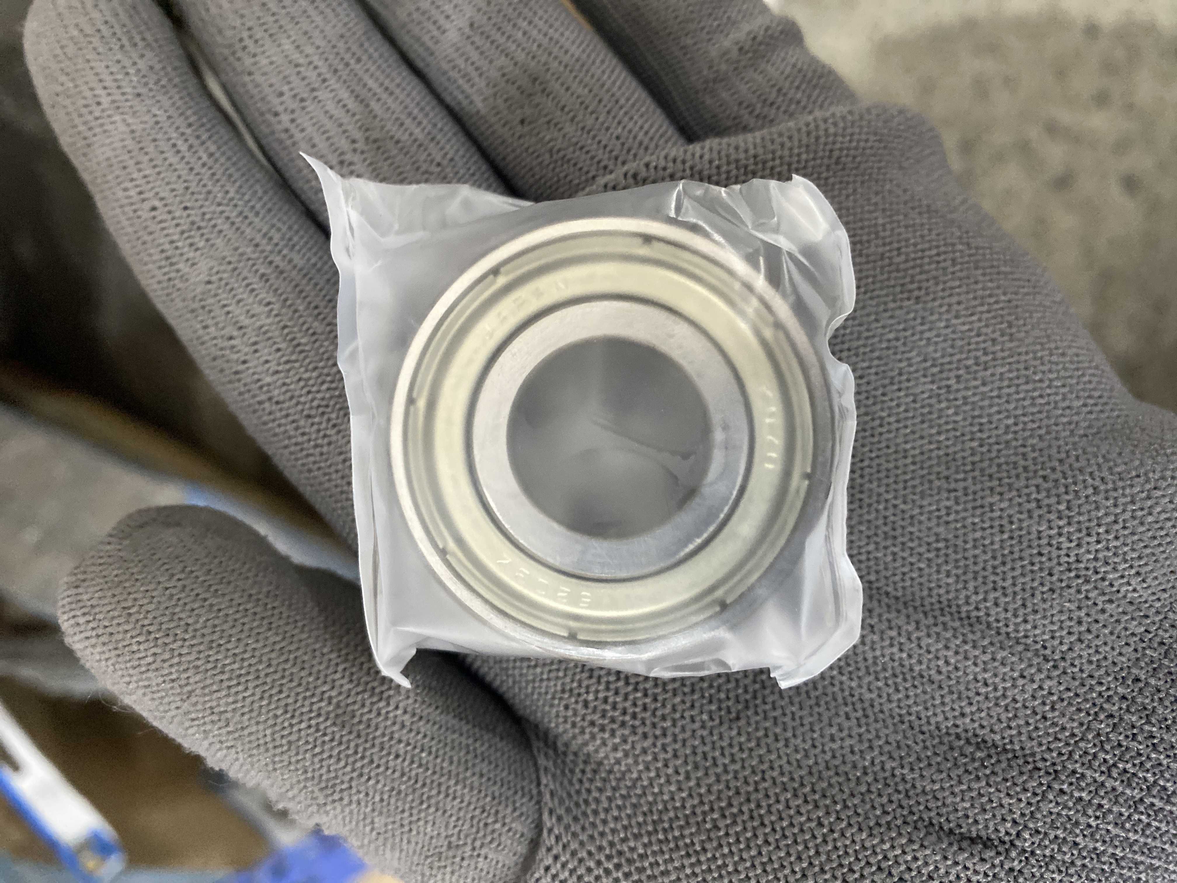 Alternative view of Vòng Bi Cầu Rãnh Sâu KOYO 6203 ZZ (17x40x12) - Chính Hãng - Giá Tốt - Đủ Loại